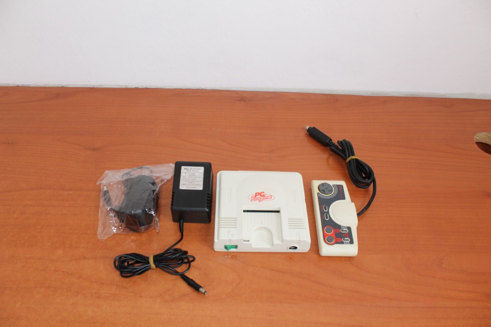 PC ENGINE CONSOLE PCENGINE NEC #2 + New PSU