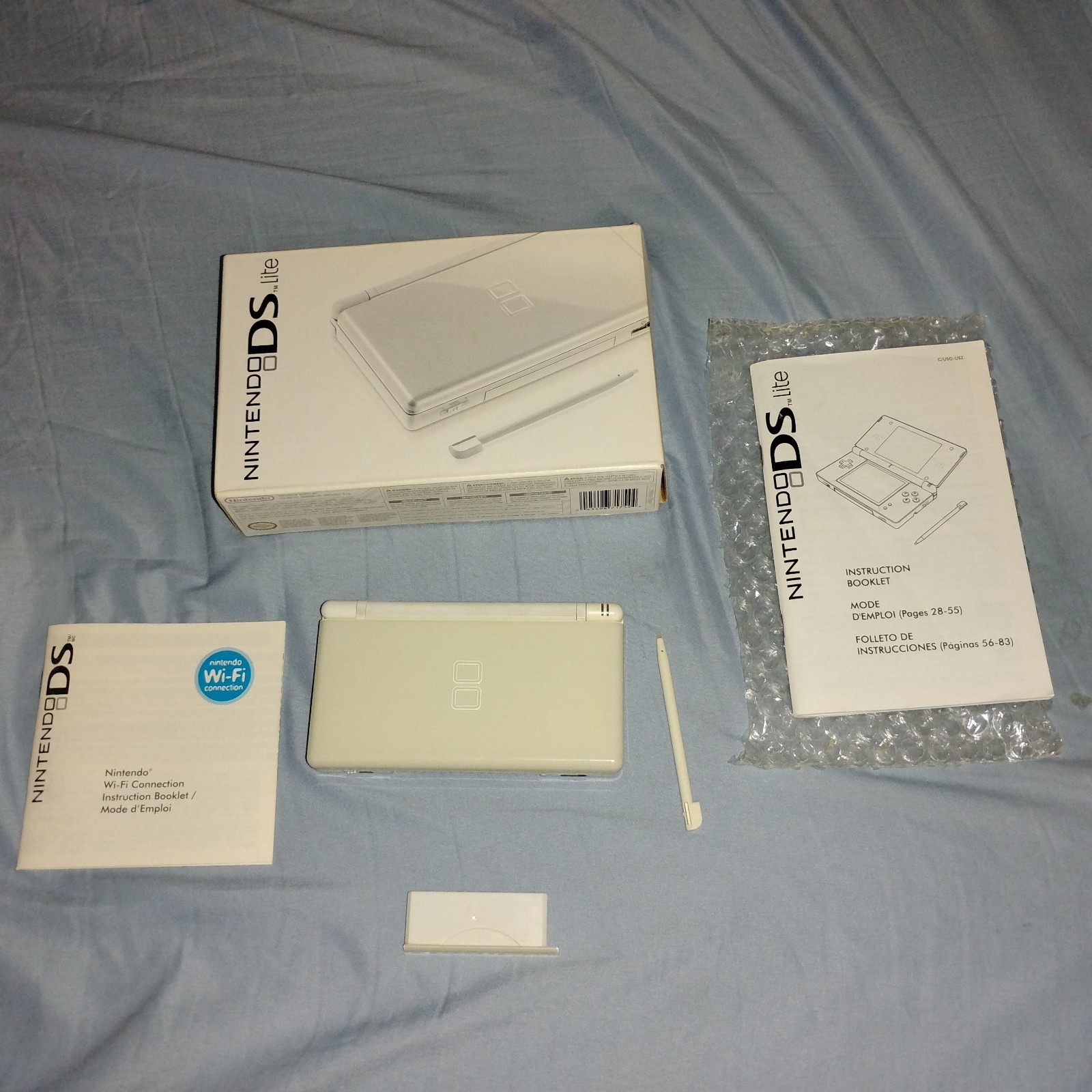 Nintendo DS Lite Console White Working With Box And Instruction Manual NDS