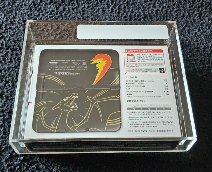 Nintendo 3DS LL LIZARDON Pokémon Center -NEW VGA 90+ Charizard Japanese Console