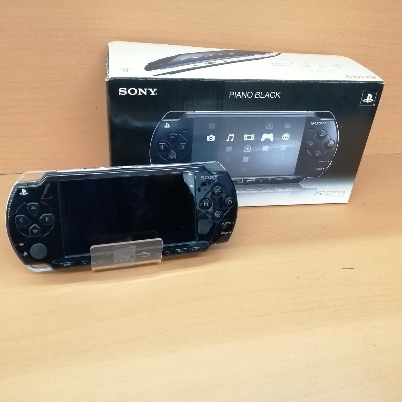 PlayStation Portable PSP-2000PB Original Box AC Adapter PSP-2000 A3132