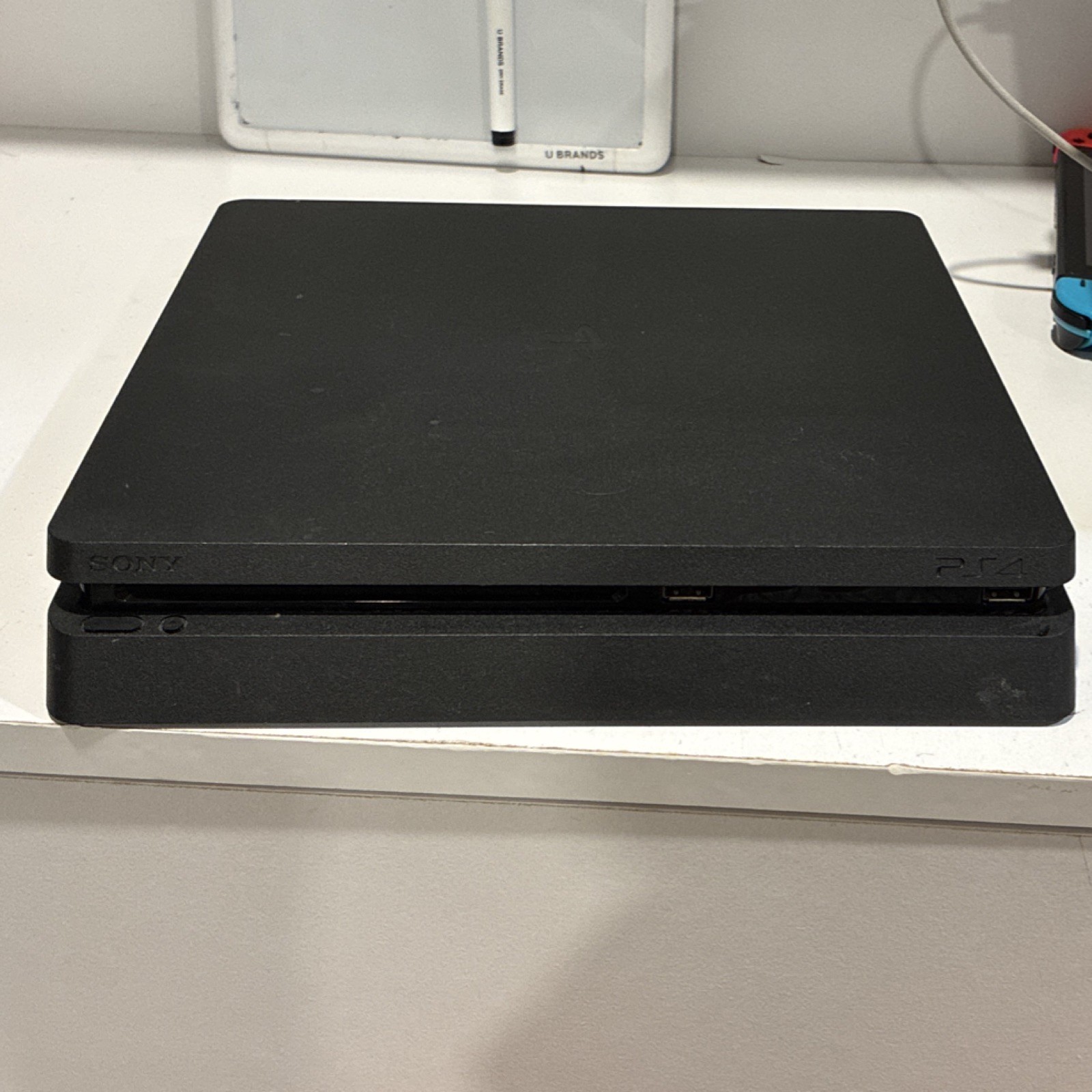 Sony PlayStation 4 Slim Black Home Console Wi-Fi HDMI USB-A Ethernet PS4