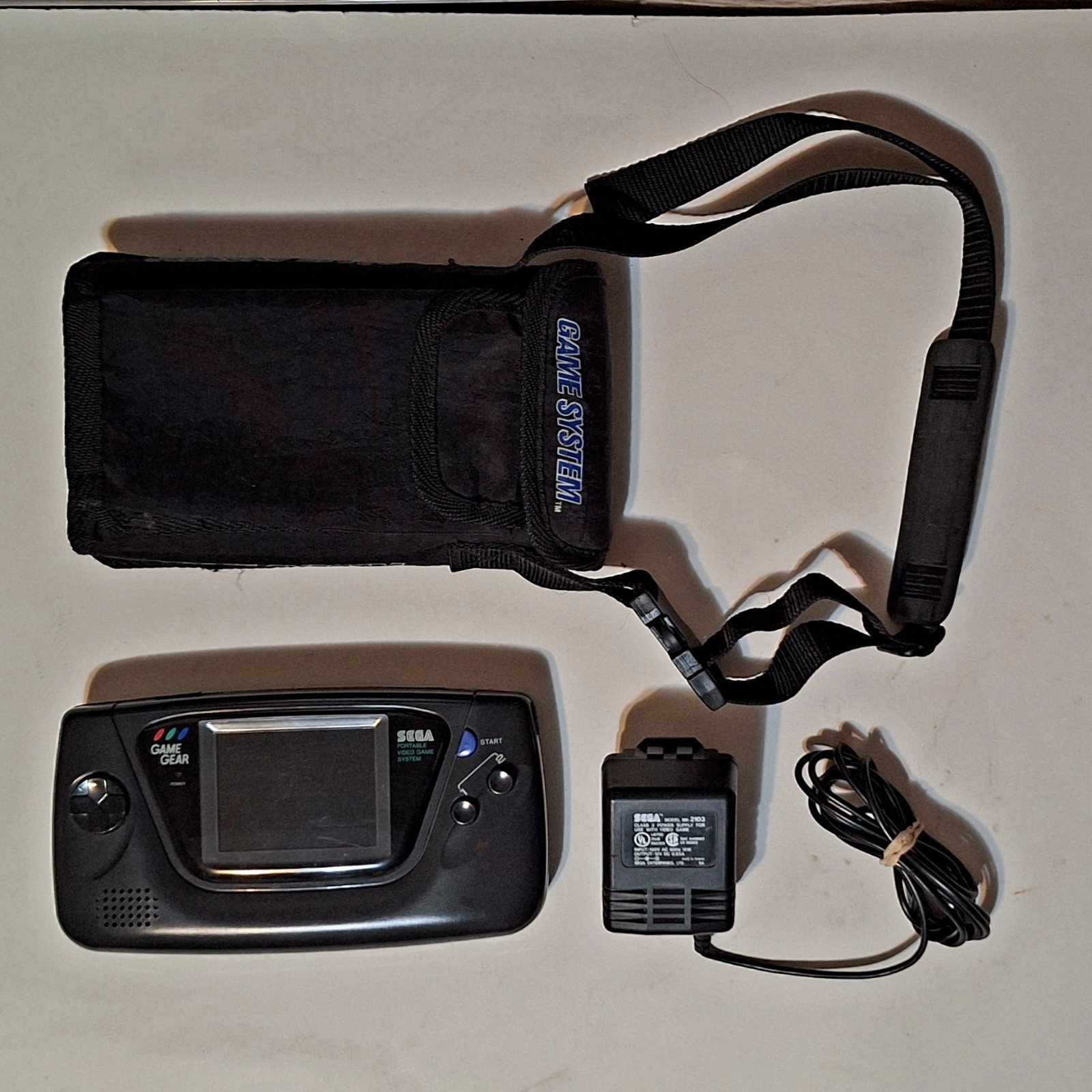 SEGA Game Gear Model 2110 Handheld System w – Adapter/Case/Game Read Description