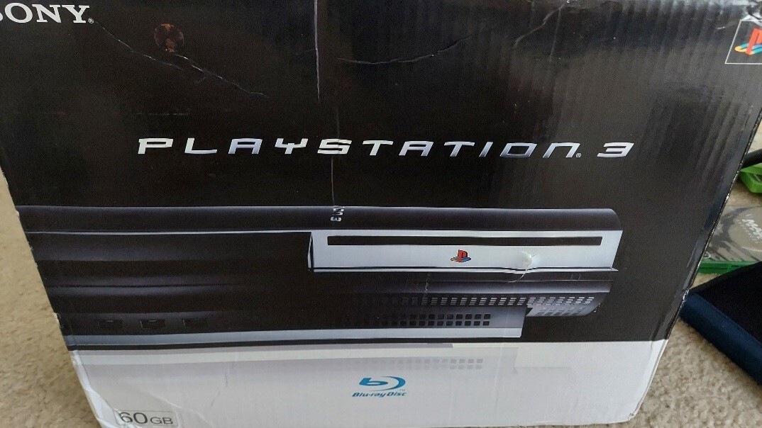 PlayStation 3 60GB Backward Compatible Piano Black