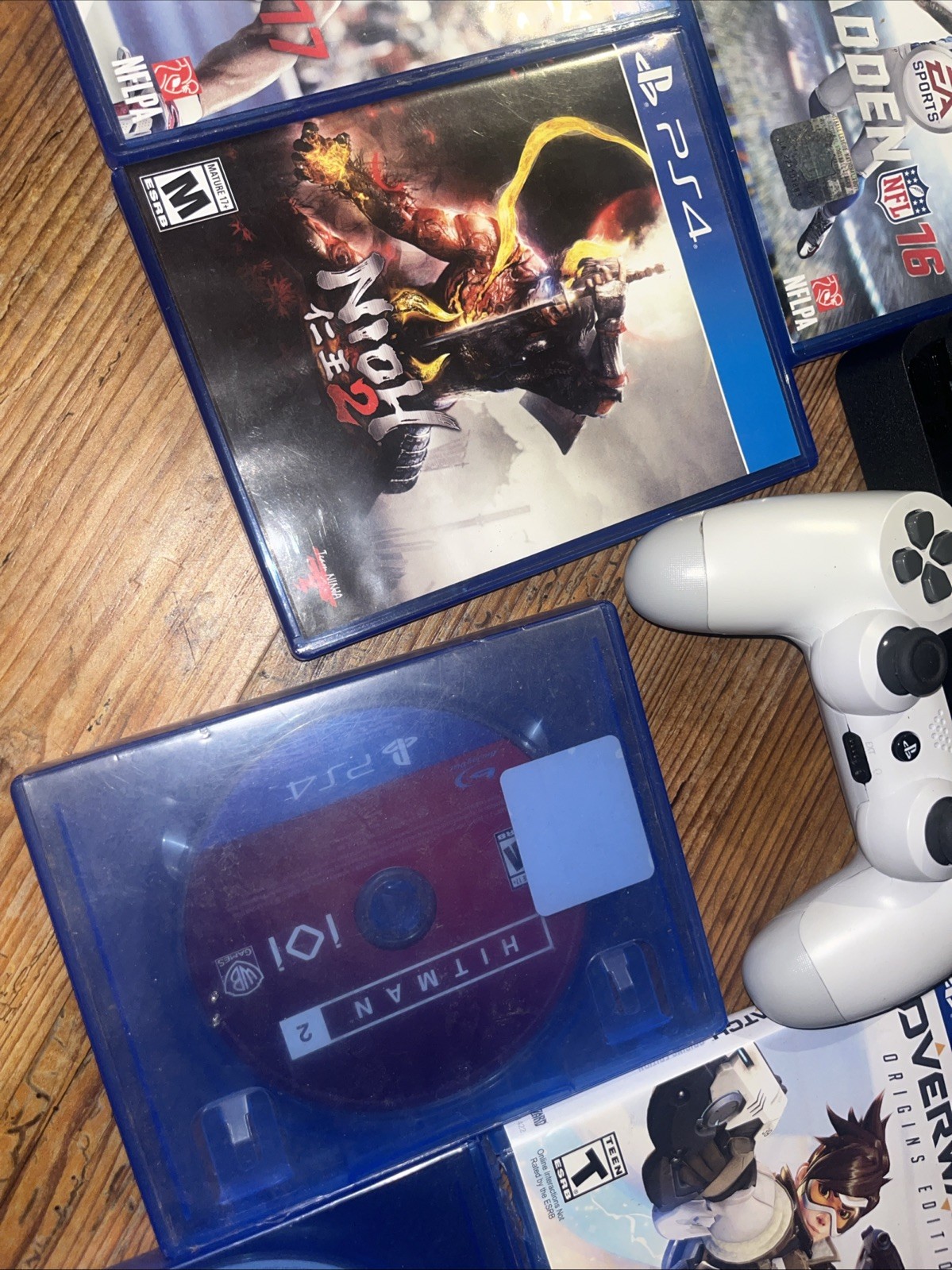 Sony PlayStation 4 PS4 Slim 500gb Bundle – CUH-2015a – 11.50