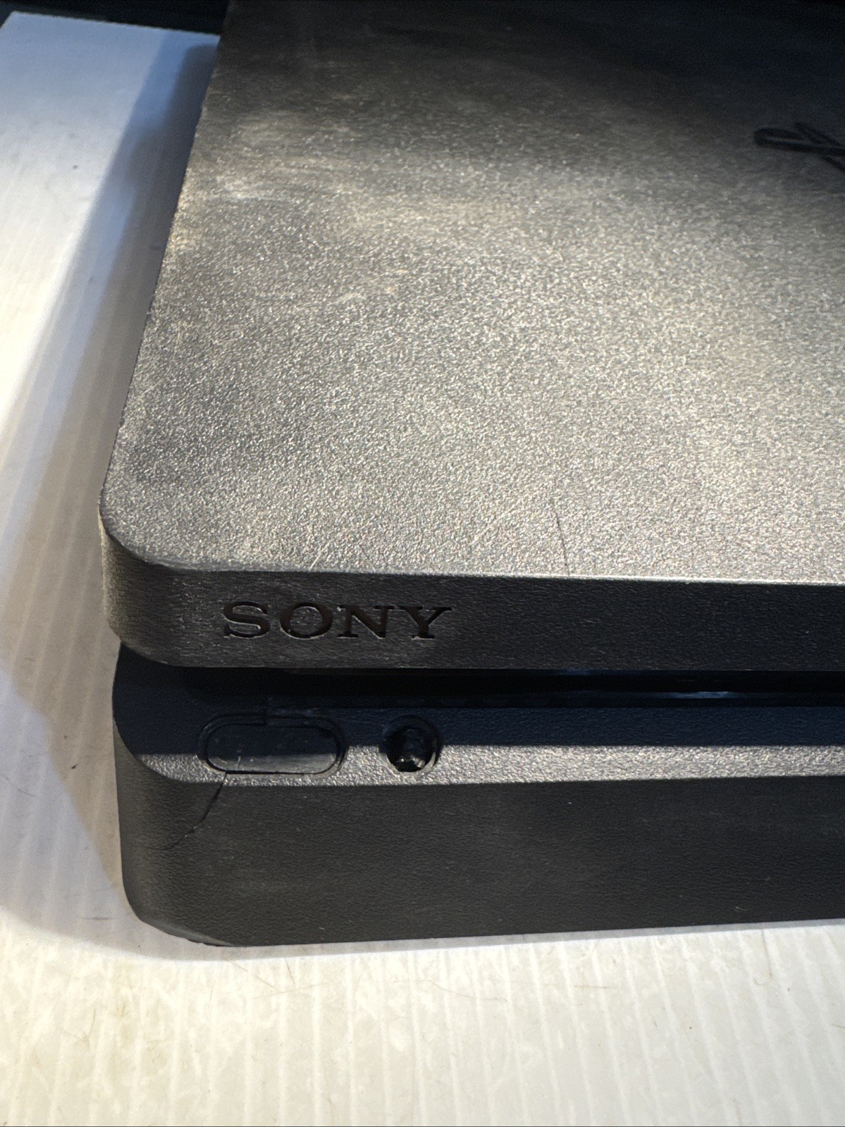 Sony PlayStation 4 Slim 1tb Console Ps4 Black CUH-2115B + Cords – Flawed Plastic