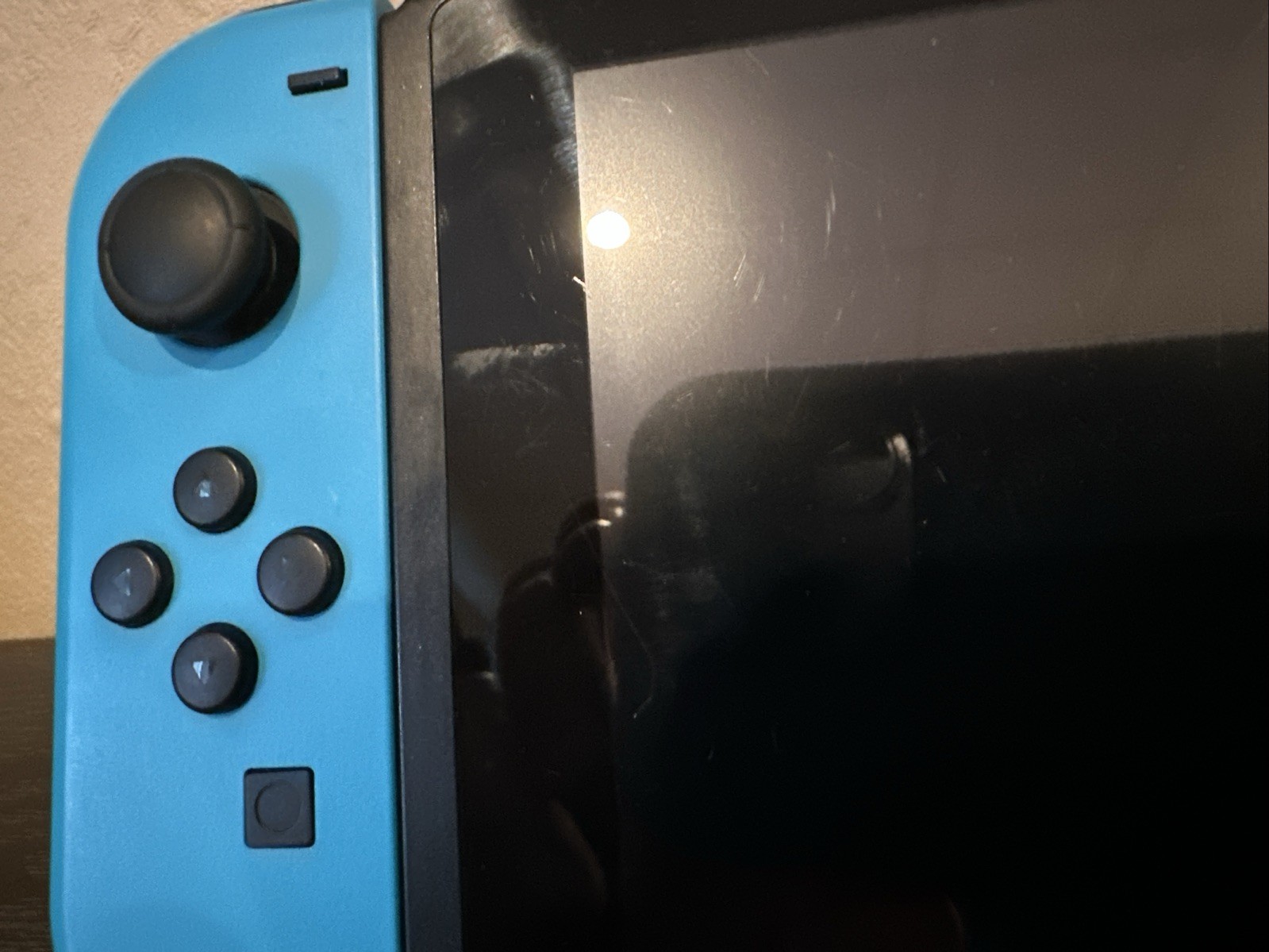 Nintendo Switch 32GB Handheld Console – Neon Red/ Blue – w/ Controller & 2 Games