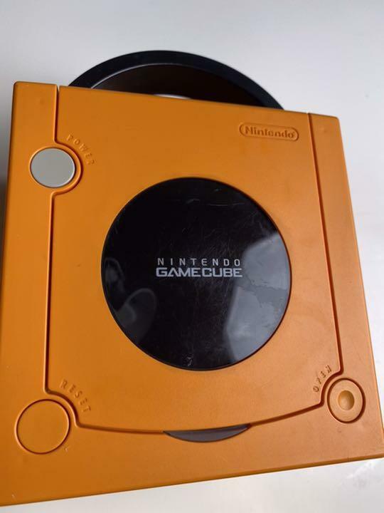 Nintendo GameCube Launch Edition Spice Orange Console controller NTSC-J