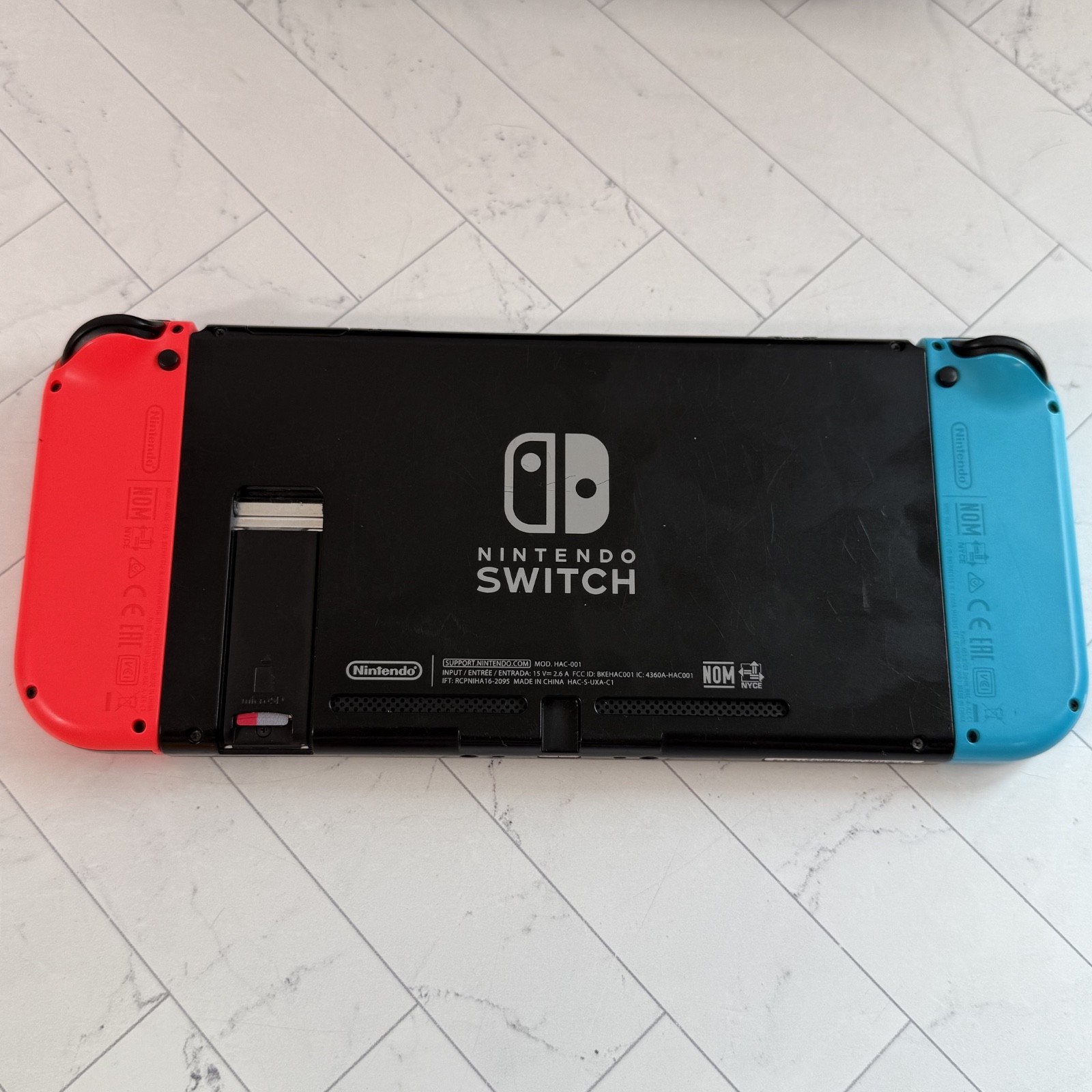 Nintendo Switch Model HAC-001 Console – 32GB + 32GB microSD See Photos! #H975