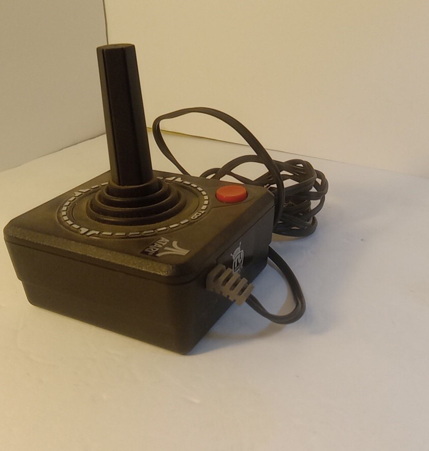 2008 Atari Classic Plug And Play Game System by Jakks Pacific TESTED