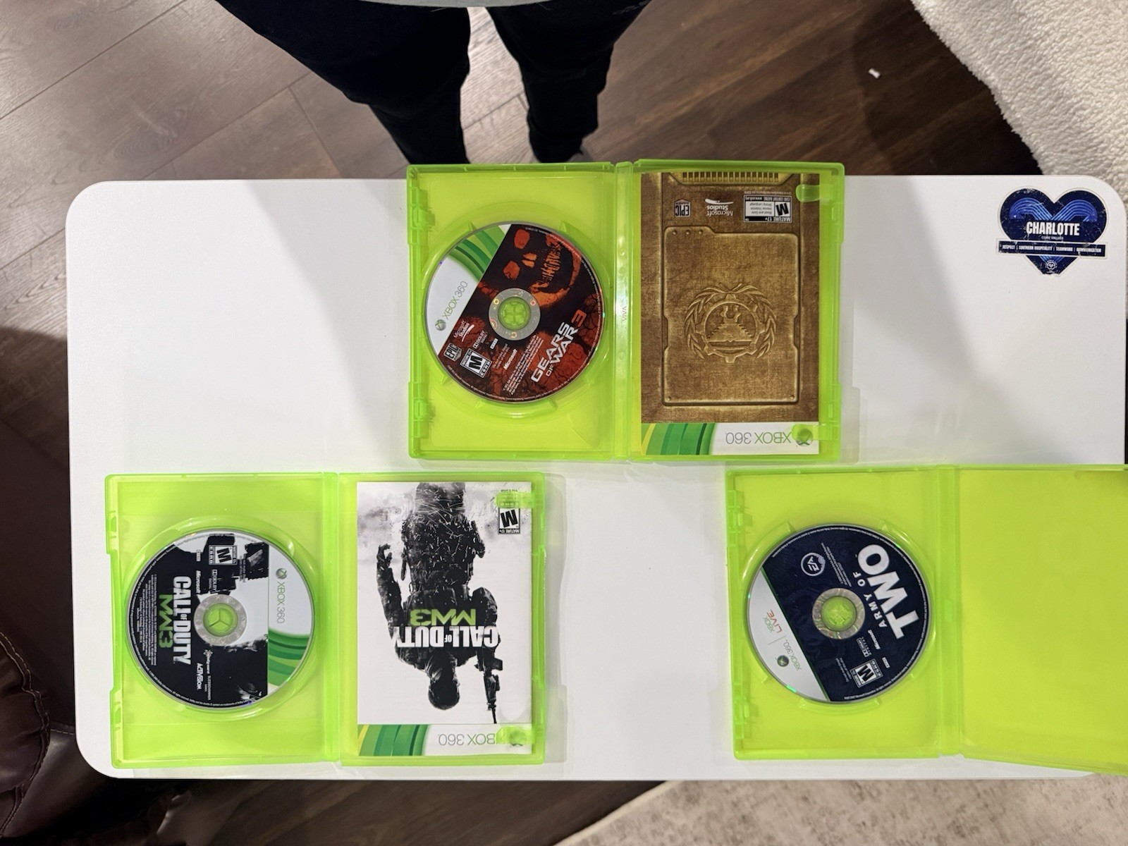 Xbox 360 250gb Slim Bundle With 3 Games And 2 Controllers, Acc, Tested Working