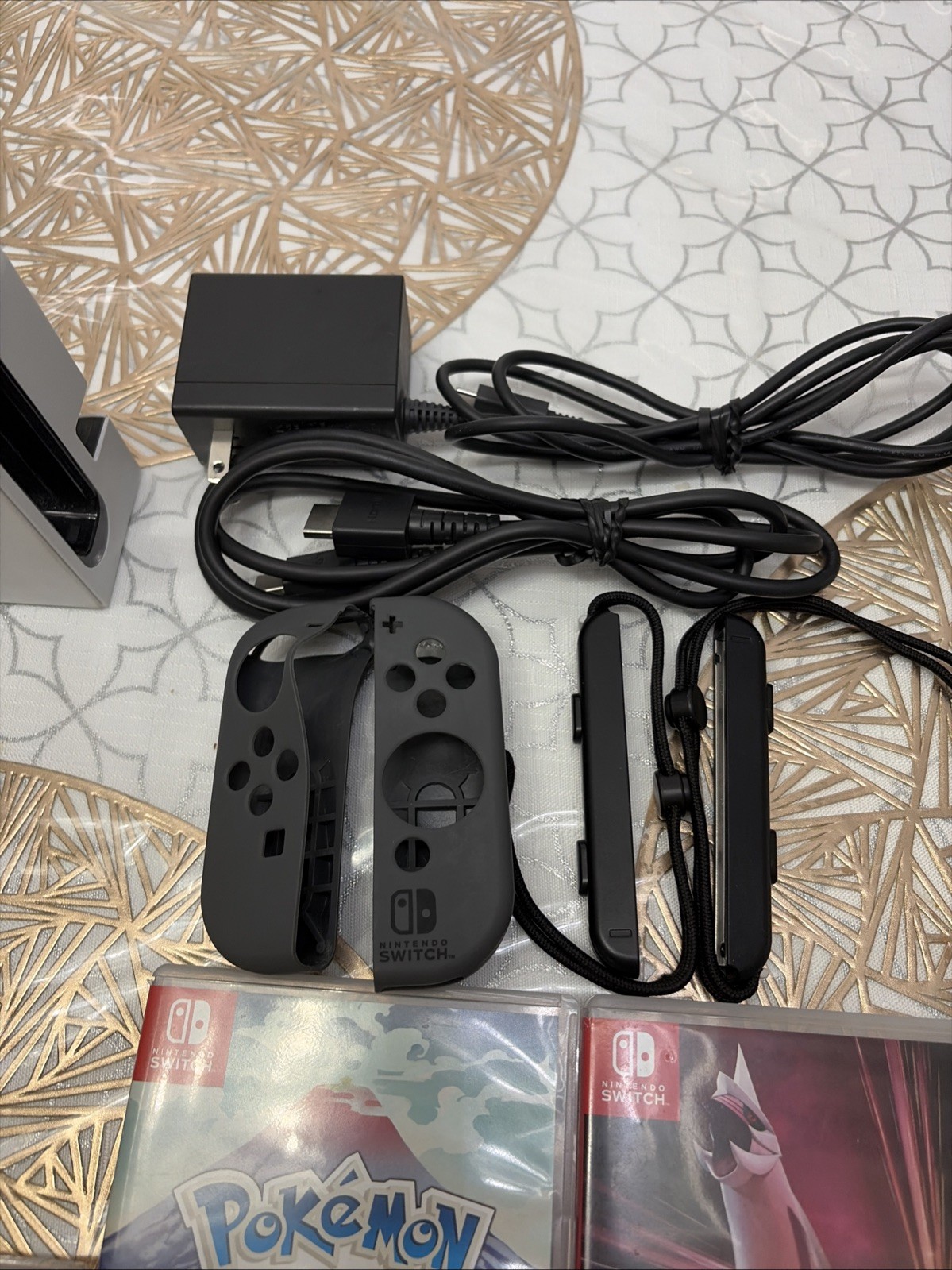 Nintendo Switch OLED Console Bundle + 13 Games , SD card , Fortnite Joycons !