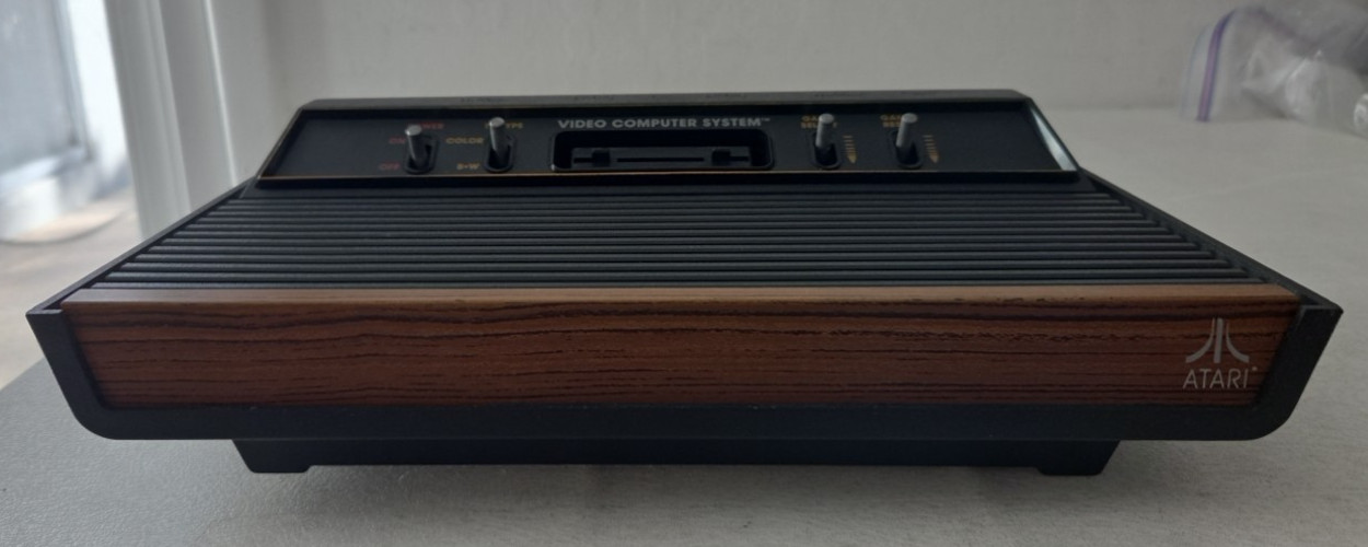 WORKING SUNNYVALE, CA. PROMOTIONAL CONSOLE ATARI VCS – CX2600A 2600 MADE IN USA