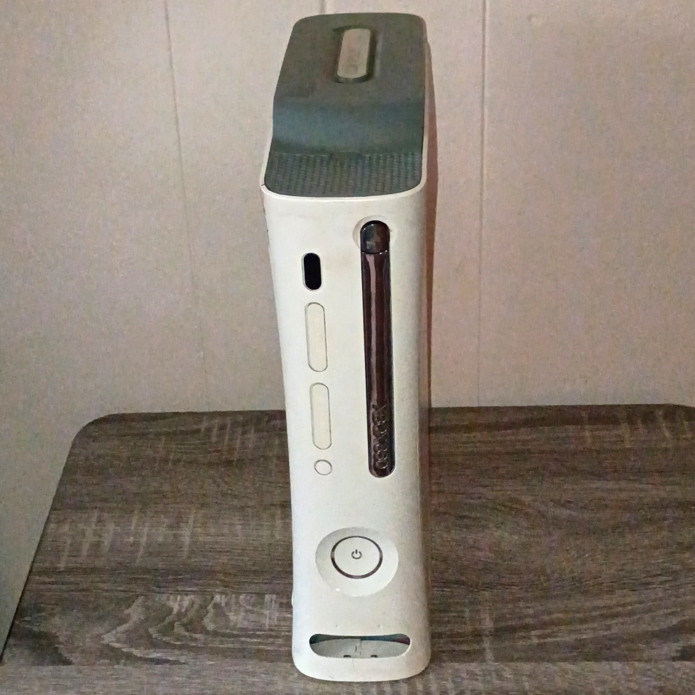 Microsoft Xbox 360 Home Console 60GB HDD HDMI USB-A NTSC 1080p White/Gray