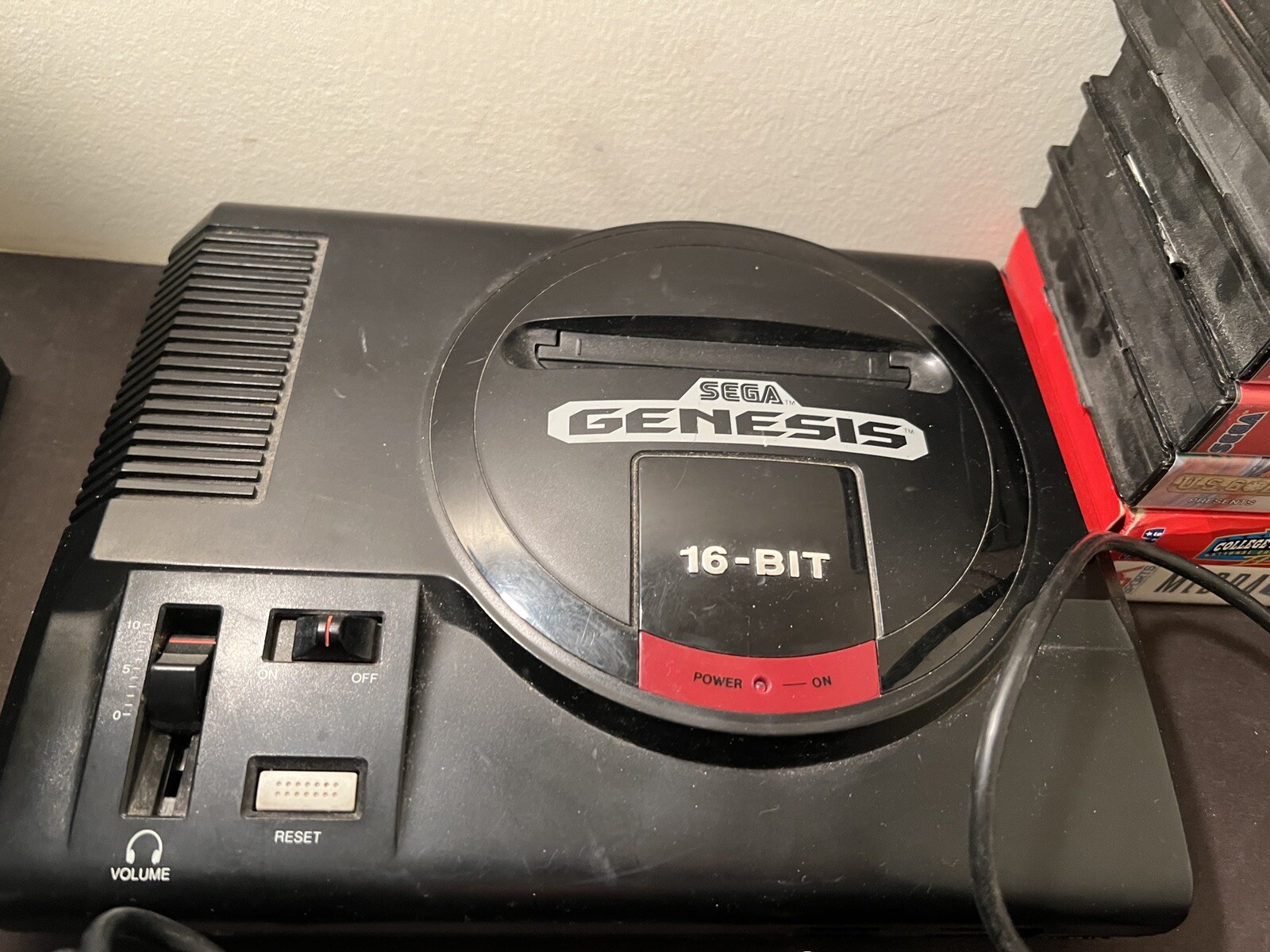 SEGA GENESIS 16-BIT SYSTEM+16 GAMES COMPLETE+CASE MANUALS UNTESTED JURASSIC PARK