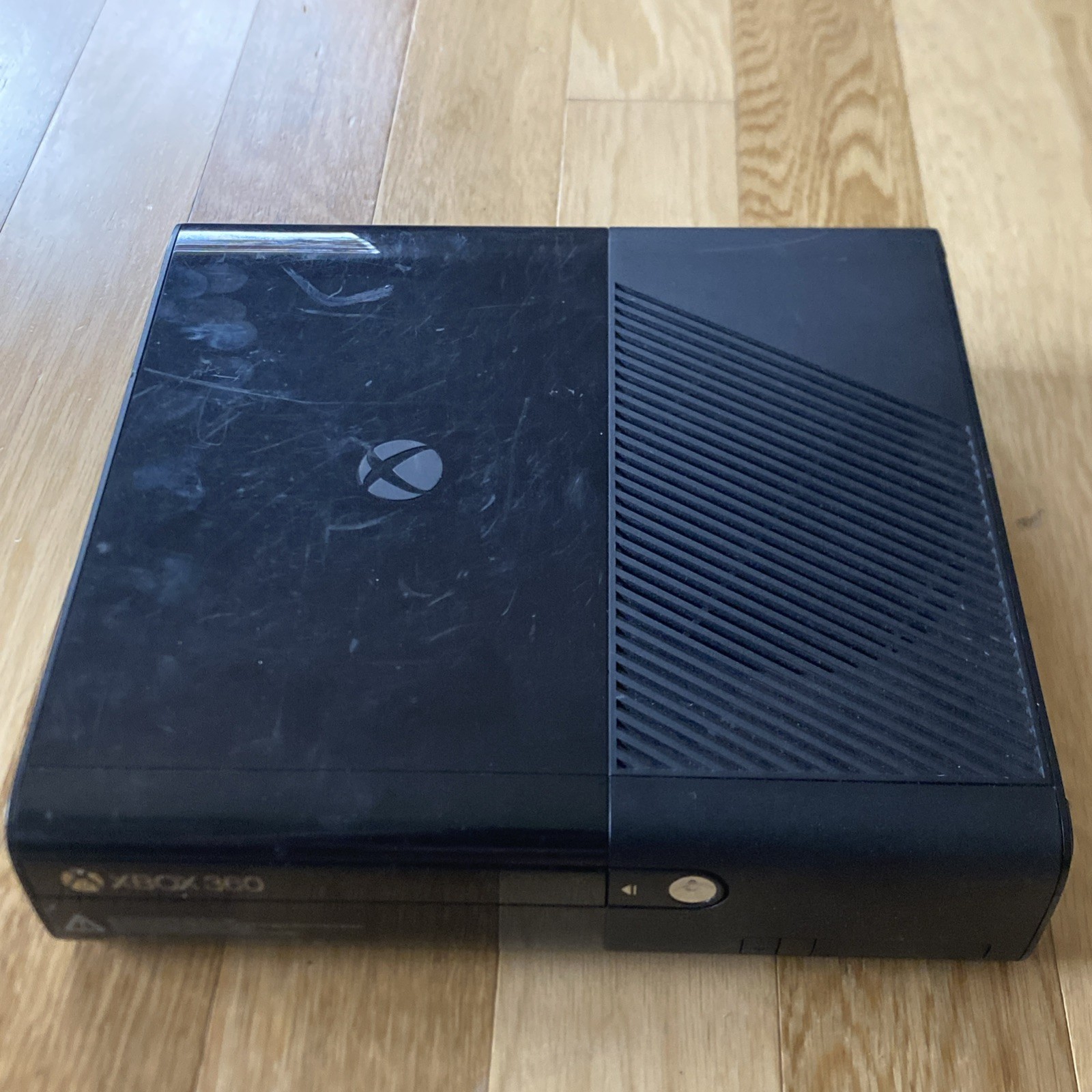 Microsoft Xbox 360 E Console Only Model 1538 Black Unable to test no power cord