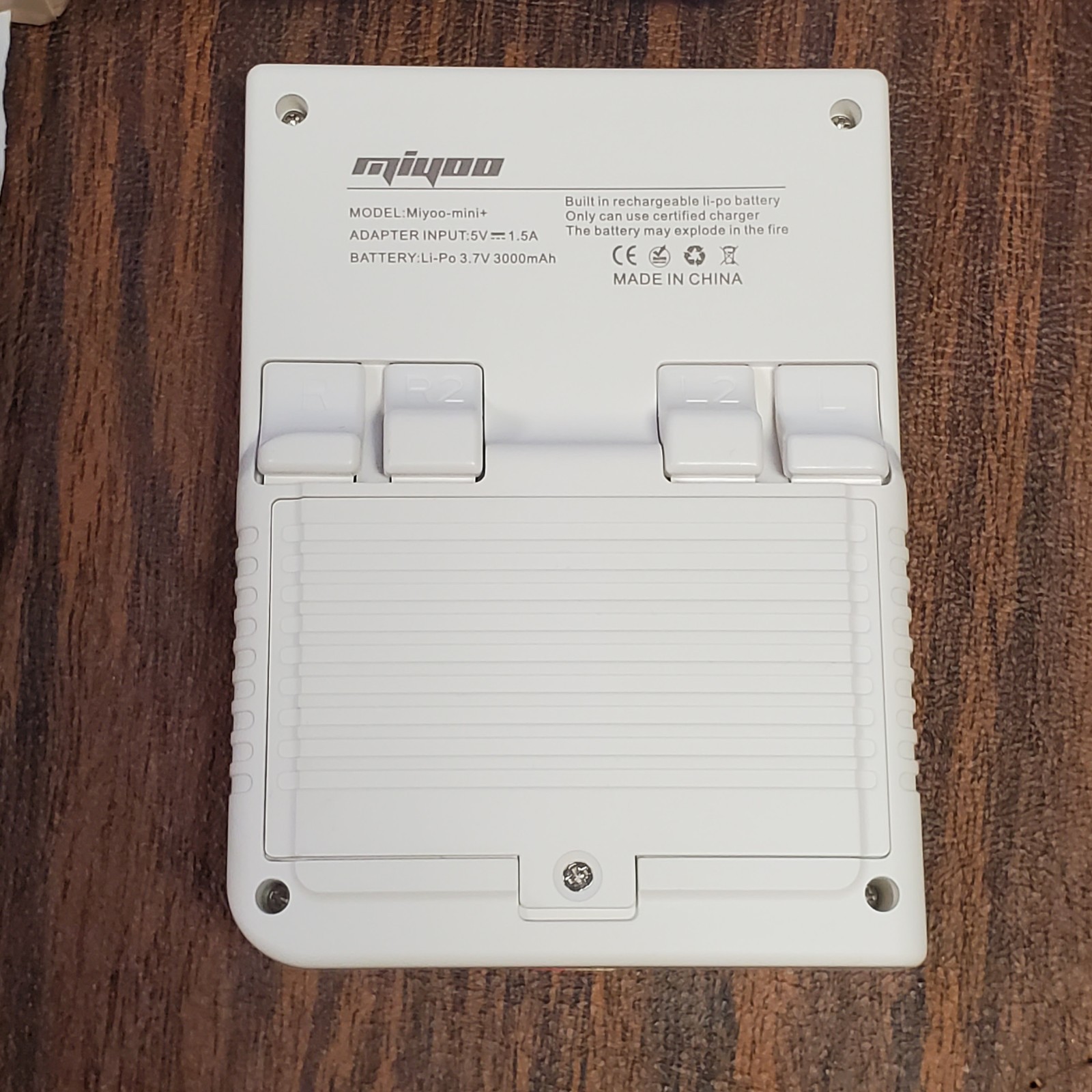 Miyoo Mini Plus White Open Source Retro Handheld Game Console. NEW. US SHIPPING