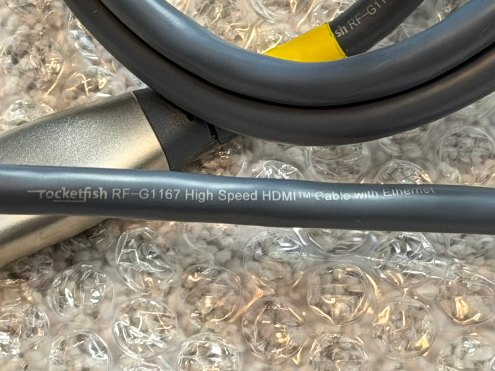 Rocketfish HDMI Cable Gold RF-G1167 High Speed Ethernet Cord 1080P 3D 1.8m / 6ft