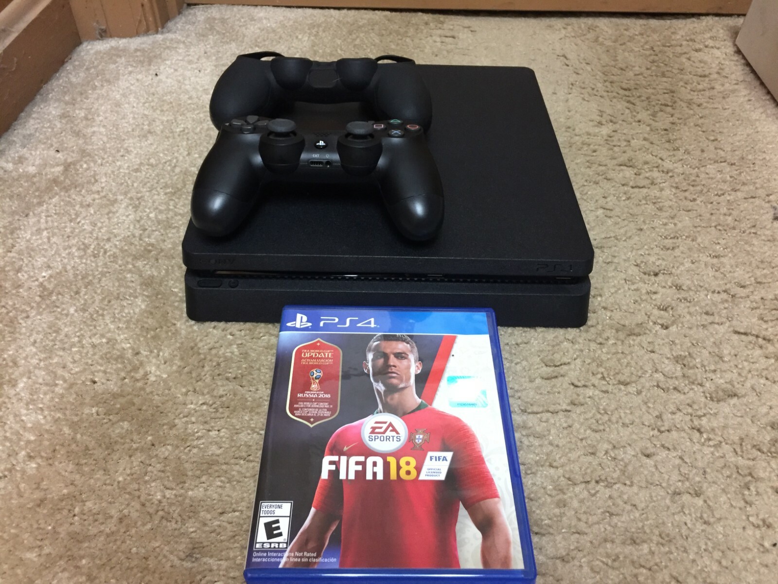 Sony PlayStation 4 PS4 1TB Slim w/ Controller + Games MINT CONDITION!