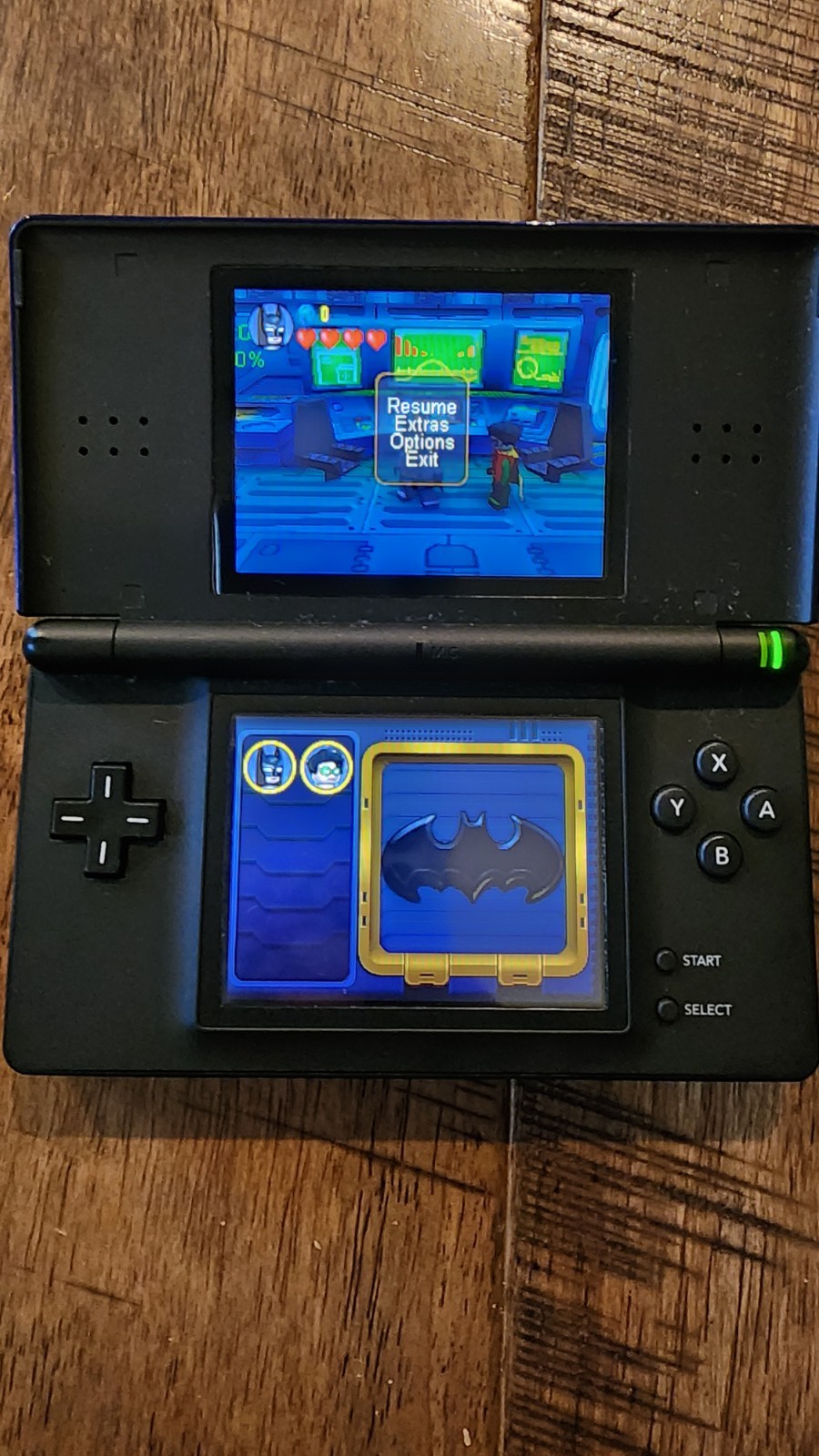 Nintendo DS Lite Blue/Black Handheld w/ AC Adapter + LEGO Batman +SpongeBob