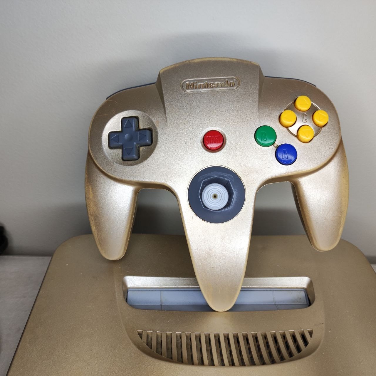 Nintendo 64 Console GOLD Jap Version