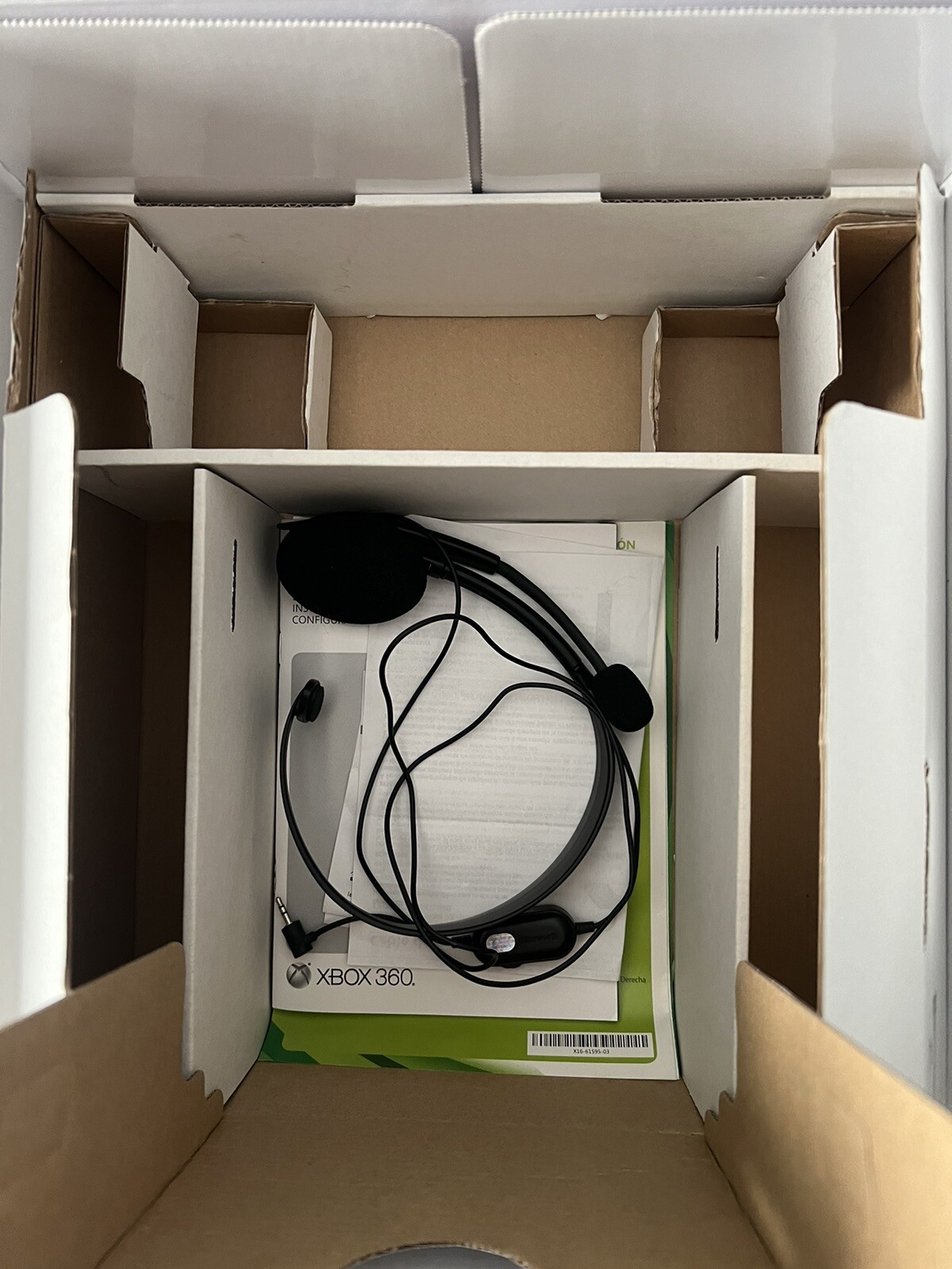 Microsoft Xbox 360 S 250GB Console – Glossy Black