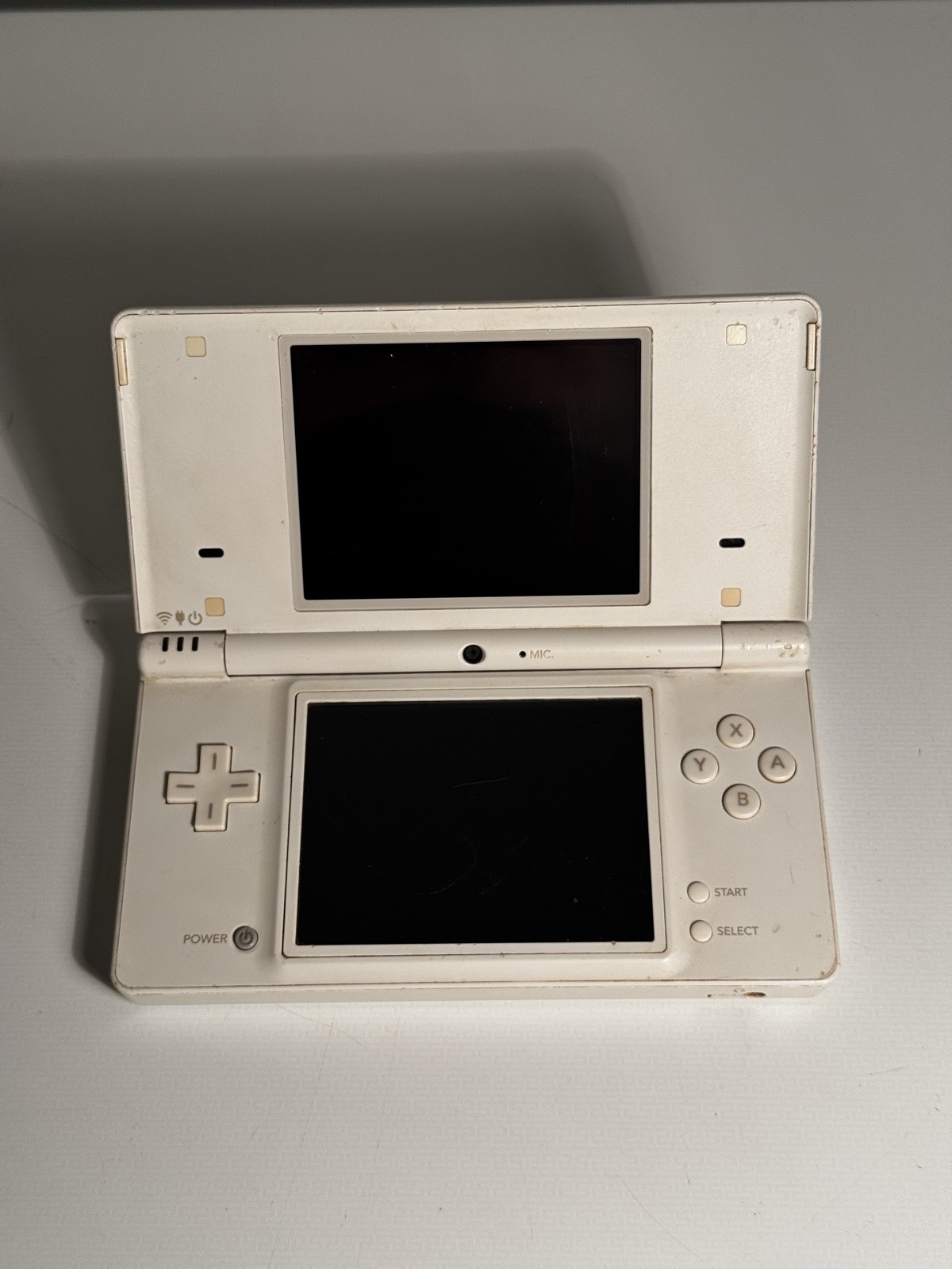 Nintendo DS Lite Handheld Game Console ~ TWL-001 (USA) ~ White ~ Working