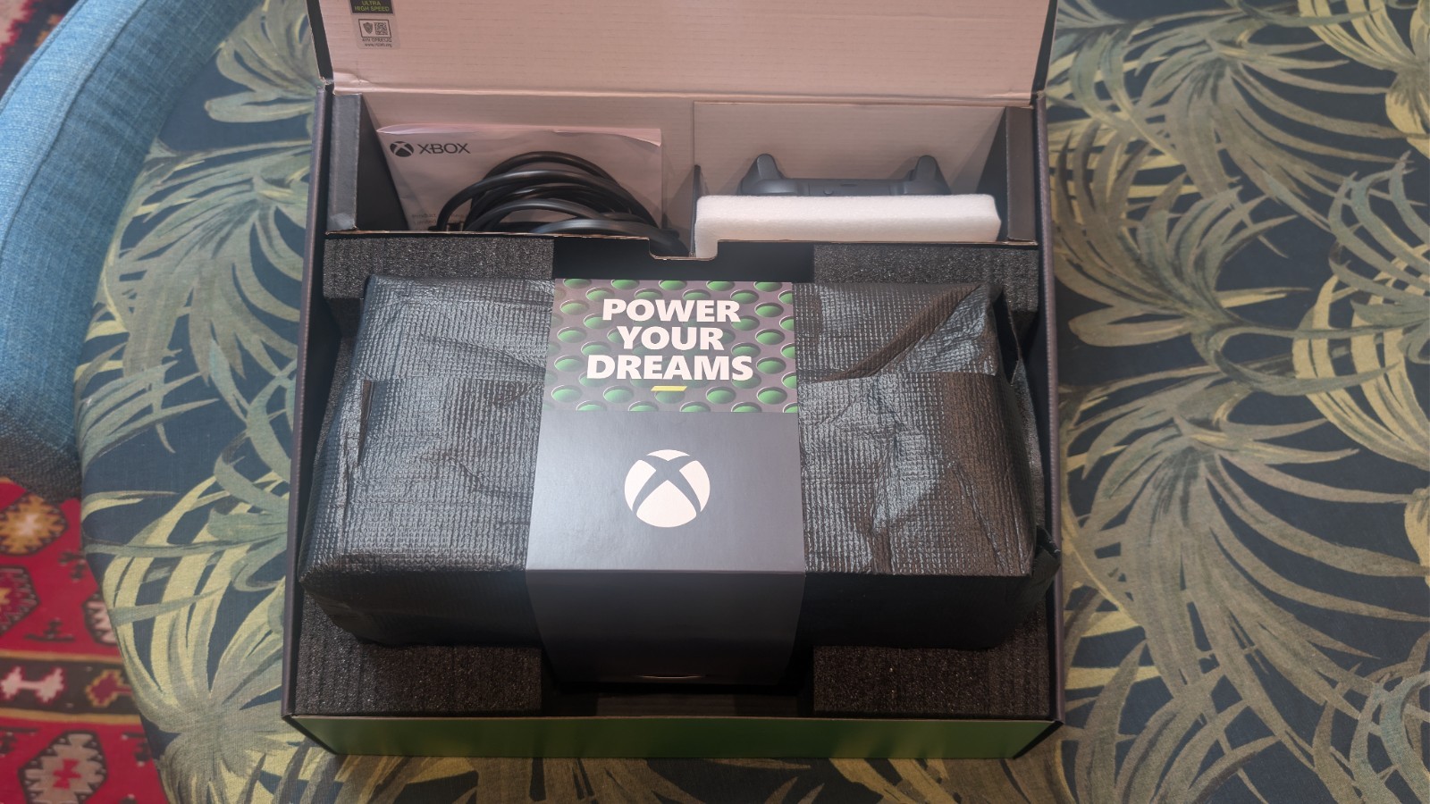 Microsoft Xbox Series X 1TB Game Console – Disc Edition – Barely Used – Working