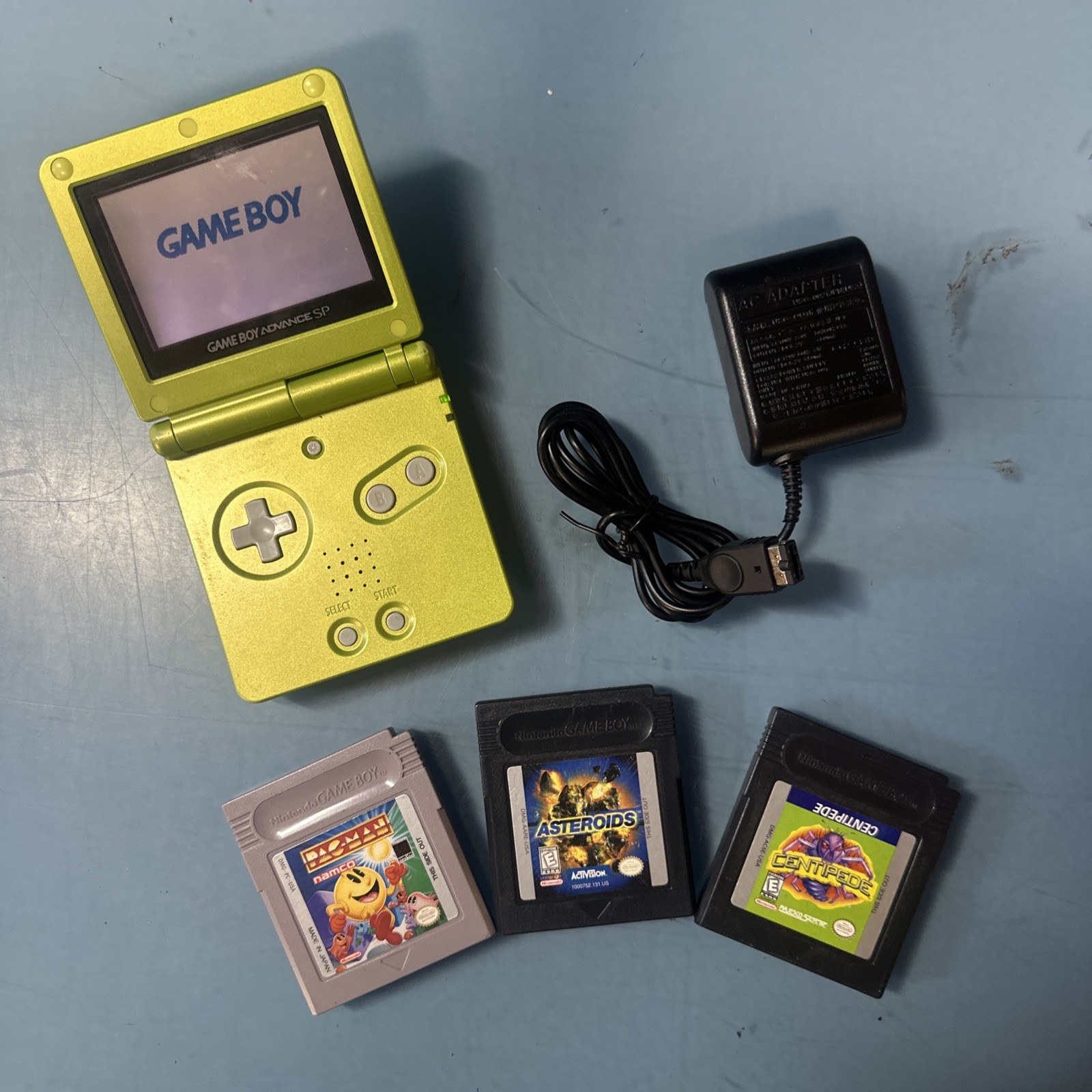 Nintendo Game Boy Advance SP Lime Green Handheld AGS-001 W/ 3 GAMES