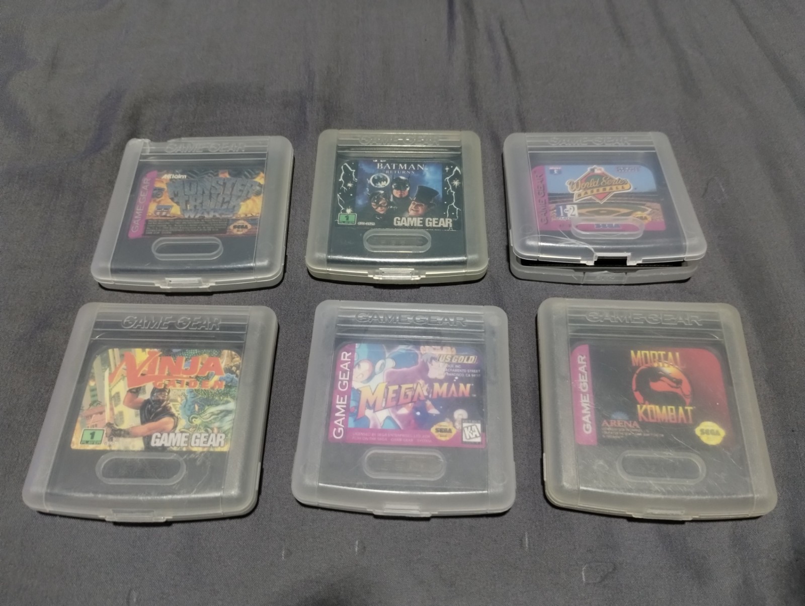 Sega Game Gear Bundle with Mega Man game.. please read description!!!!!!