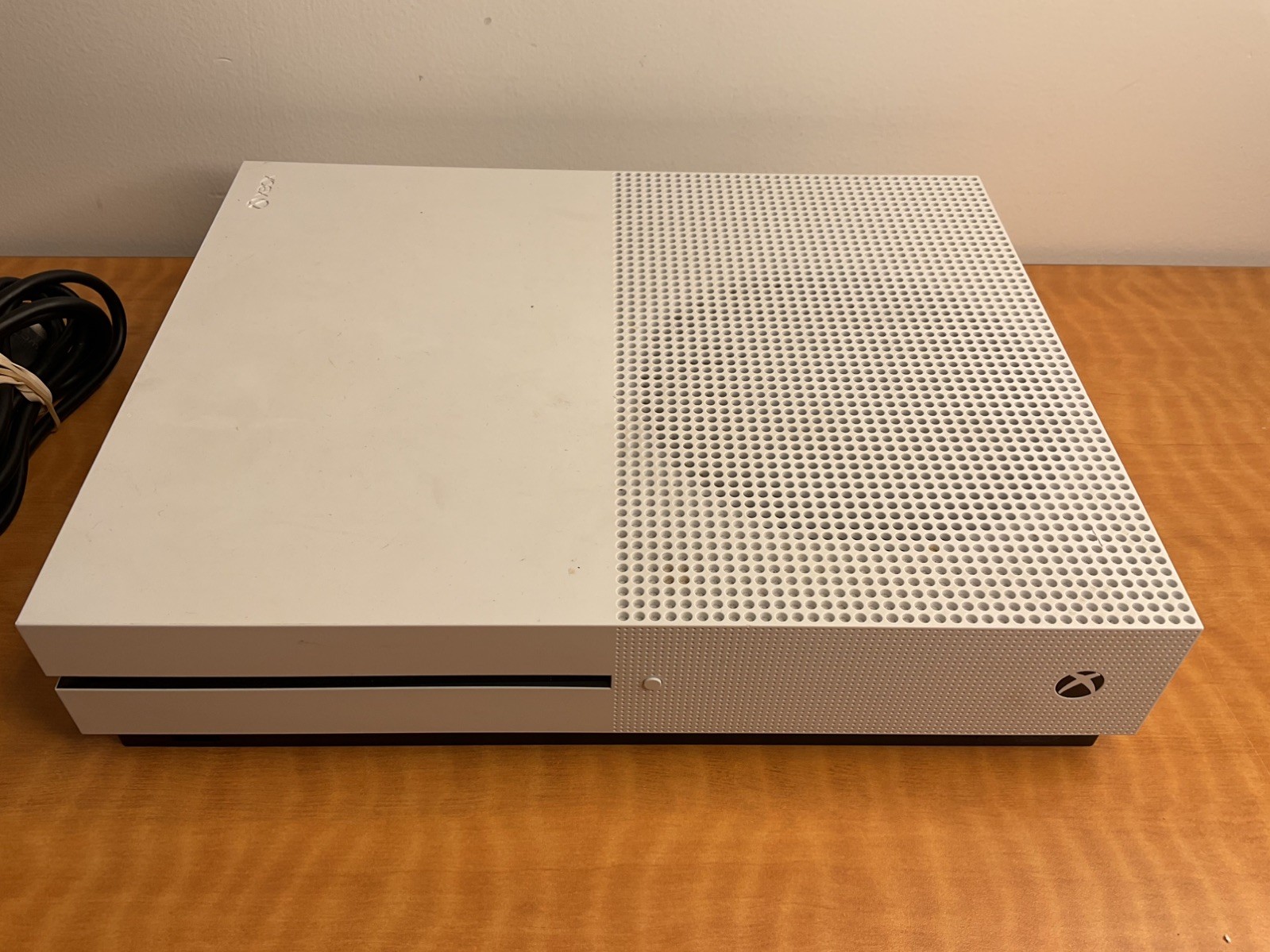 Microsoft Xbox One S Model 1681 White Console HDMI USB-A Ethernet Wi-Fi*Tested*