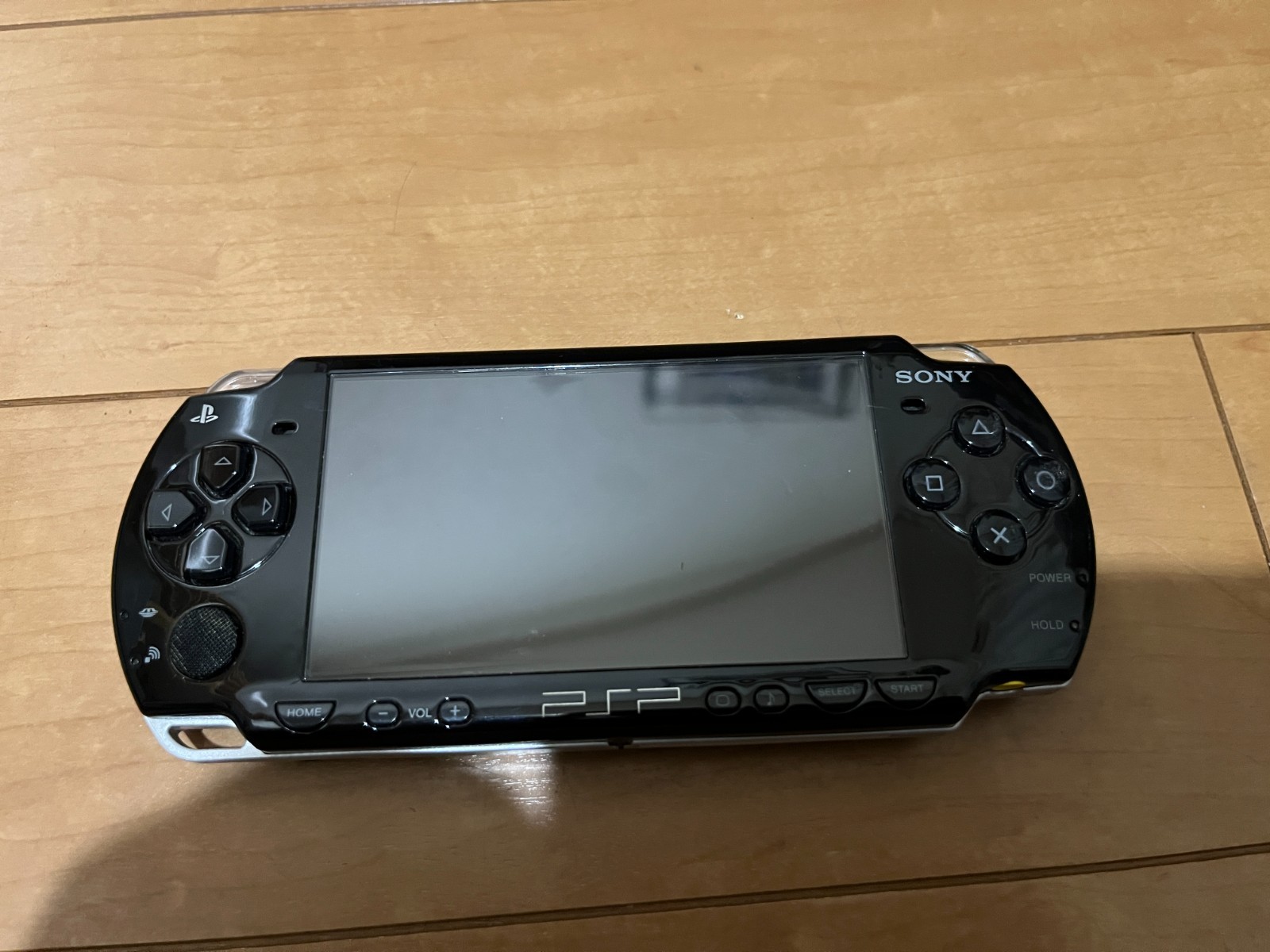 Sony PlayStation Portable console Perl White Color PSP3000 PW with 1 Game