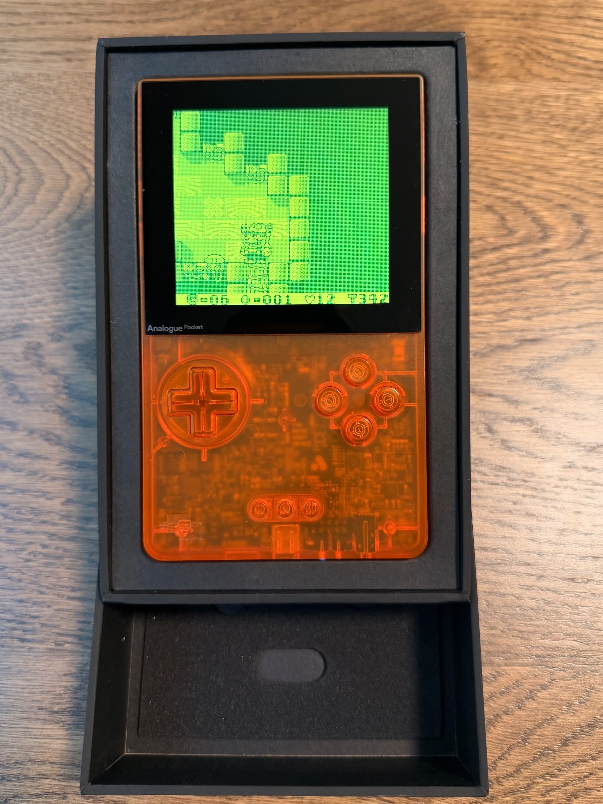 USED – Analogue Pocket Console – Transparent Orange
