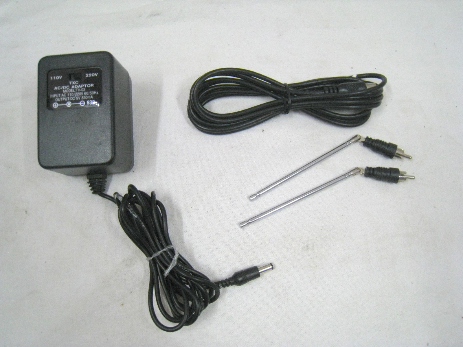 Micro Genius IQ-502 Video Game Console with 64-in-1 Video Game Cartridge