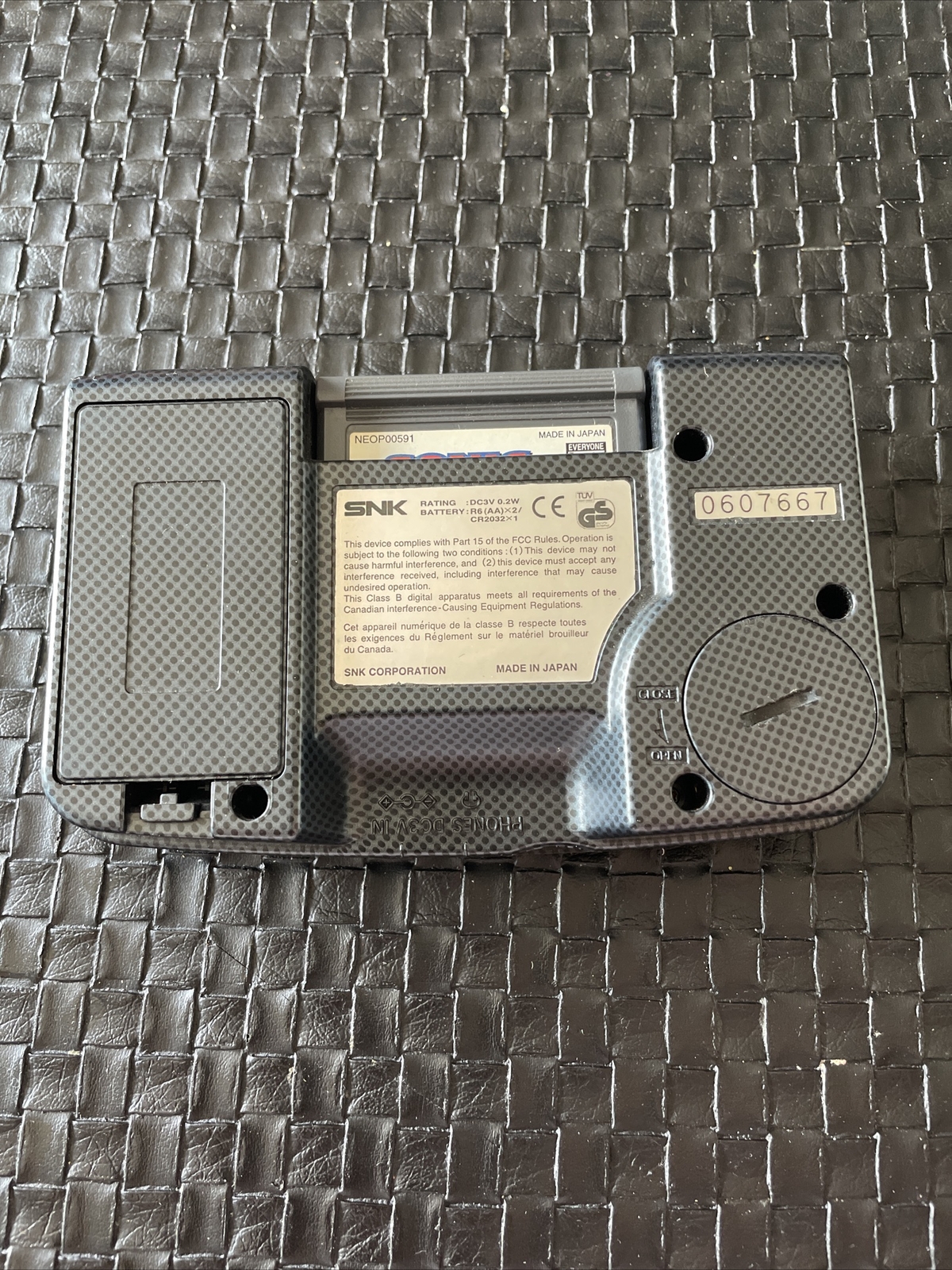 SNK Neo Geo Pocket Color Neogeo Carbon Black Console W/ Battery Covers Handheld