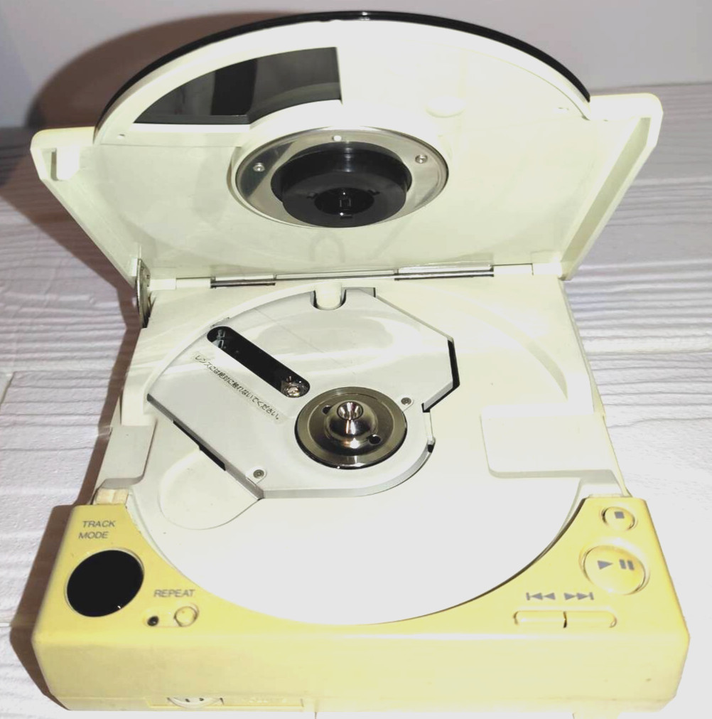 PC Engine CoreGrafx & IFU-30A Bundle (CD-ROM2 Non-Working) + Pad, AC, AV