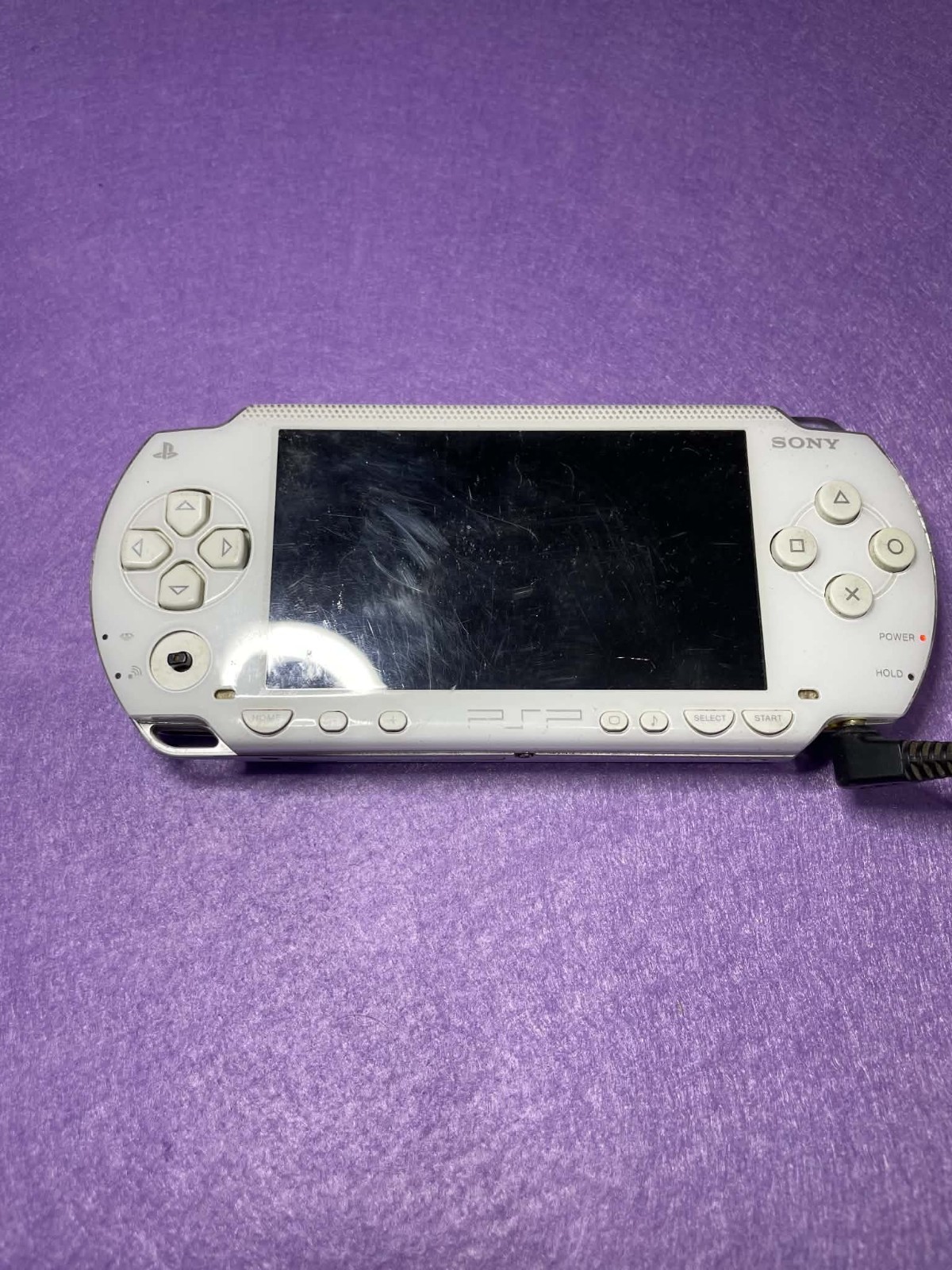 Sony PSP 1003 Handheld Console White Powers On FOR Parts Only (Read Description)