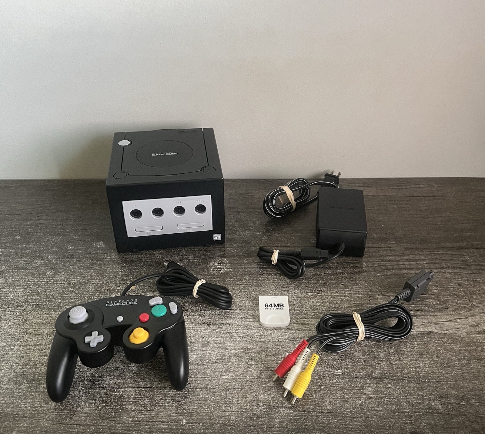 CLEAN Nintendo GameCube Console Bundle DOL-001 With OEM Controller & Cables