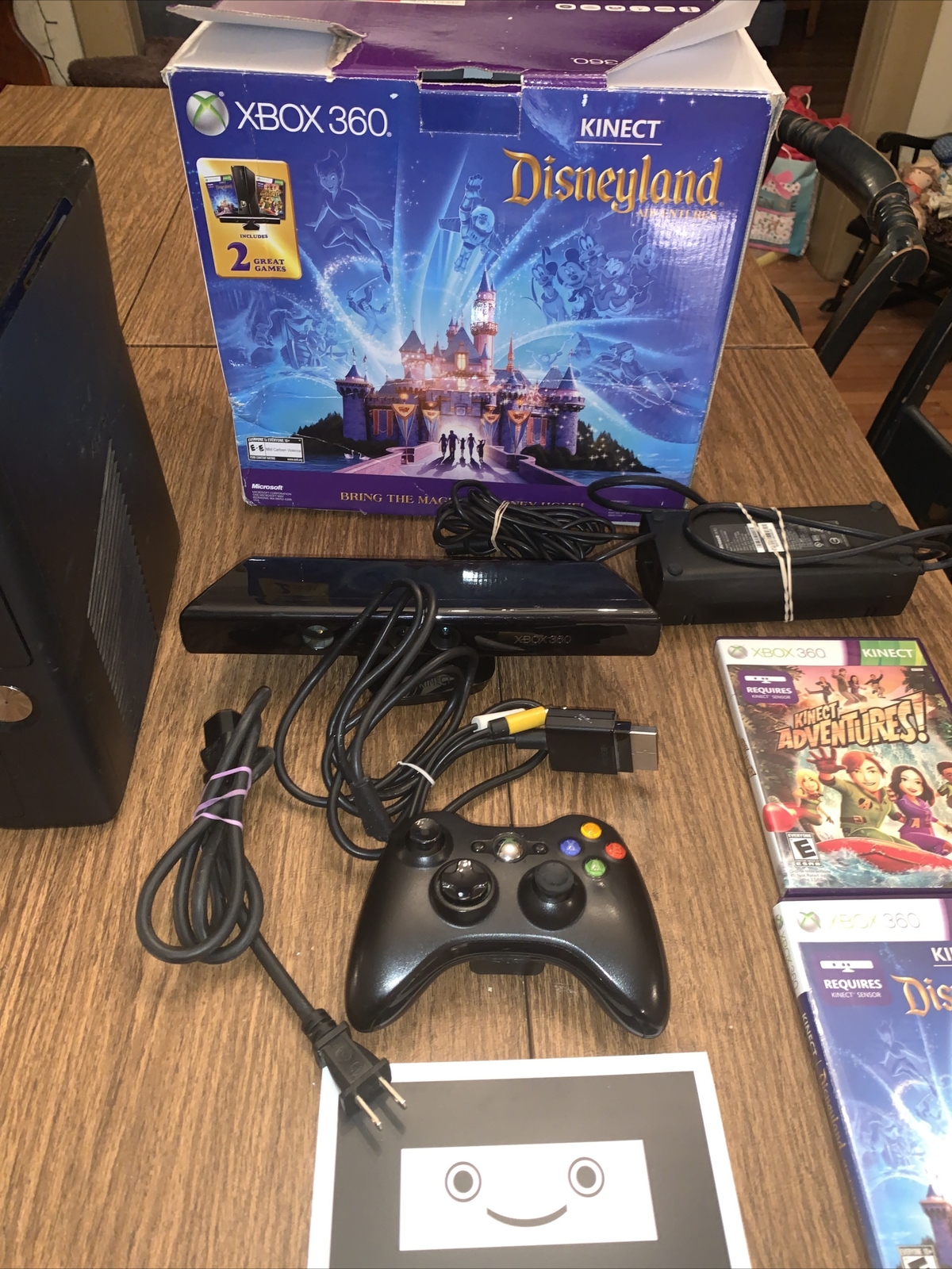 Xbox 360 4GB Kinect Console Disney Adventures Disneyland Edition In Box