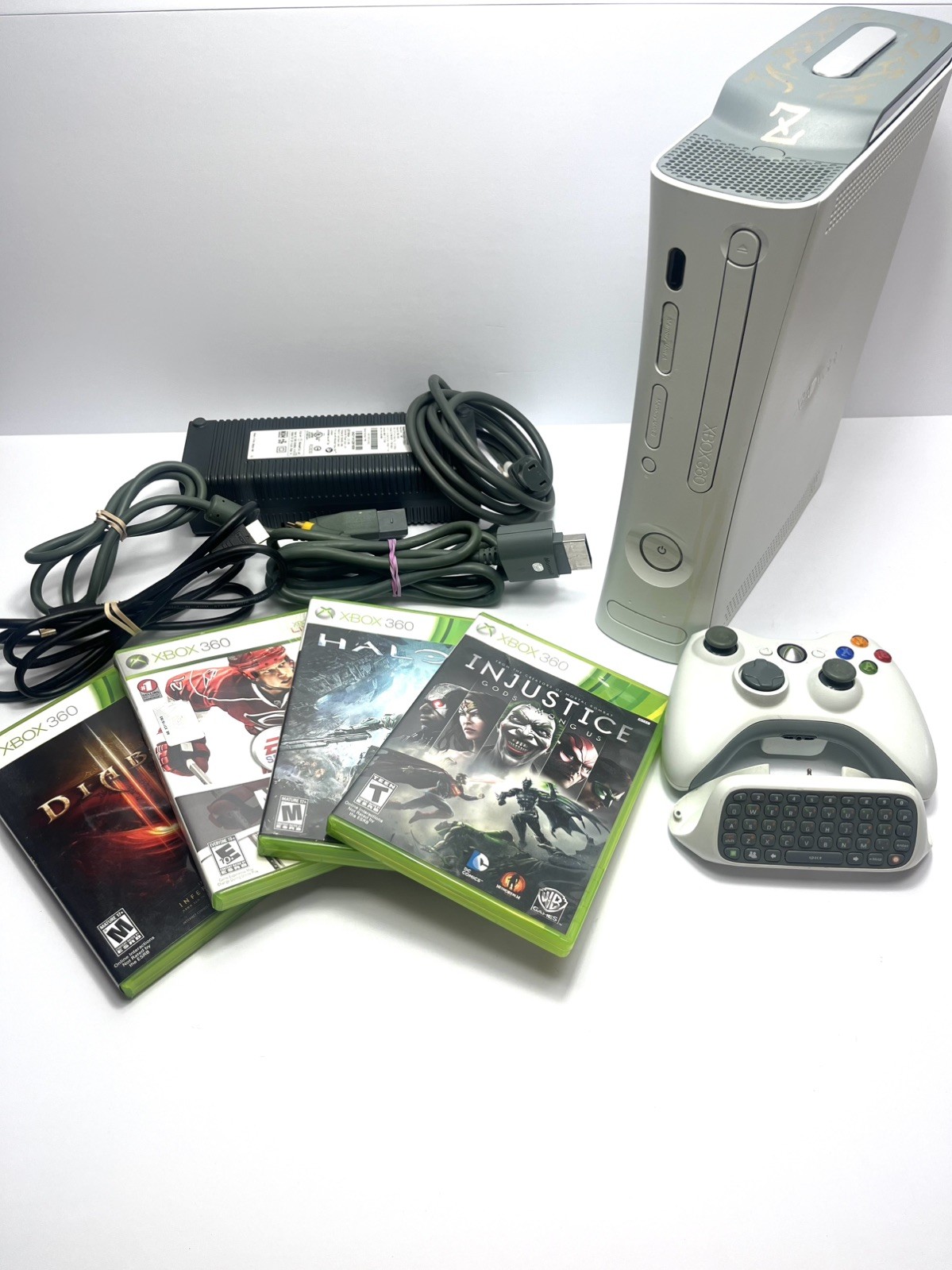 Xbox 360 20GB Bundle w/ Controller Chatpad 4 Games HDMI Tested