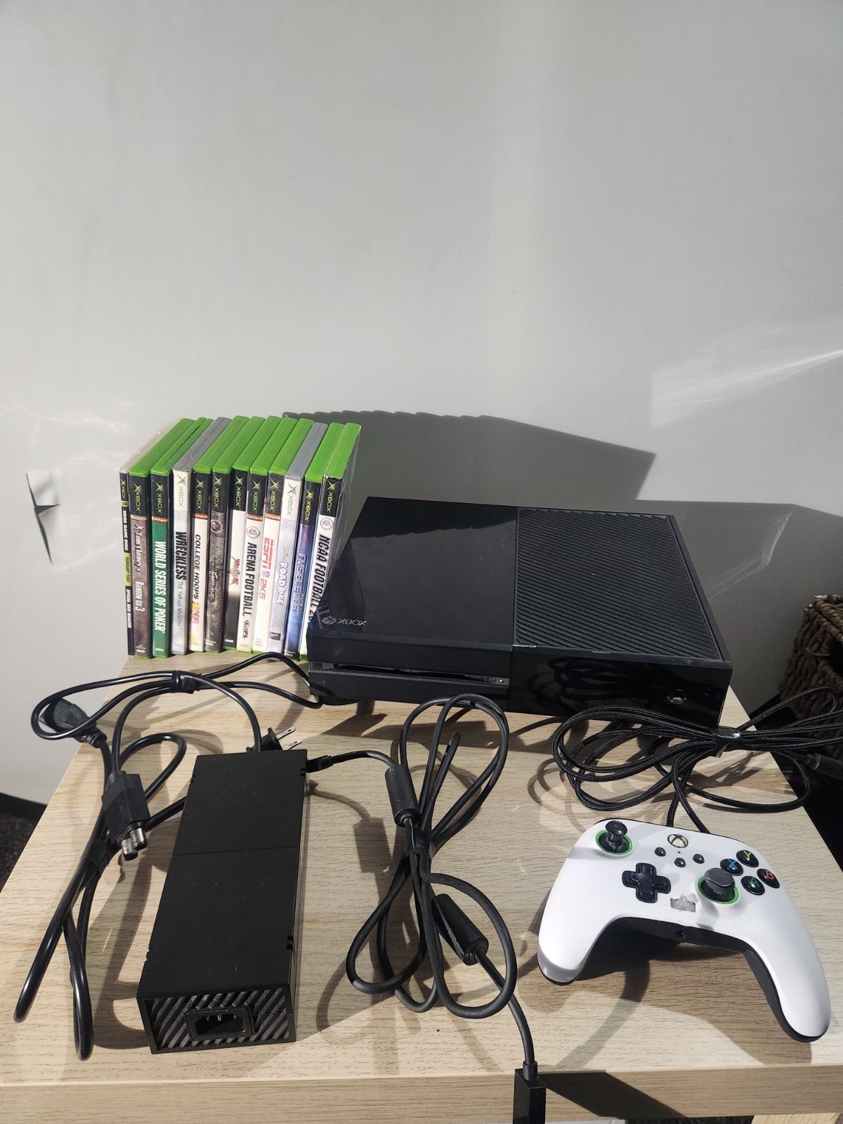 Microsoft Xbox One 1540 500GB Video Game Console +12Games Controller Tested Work
