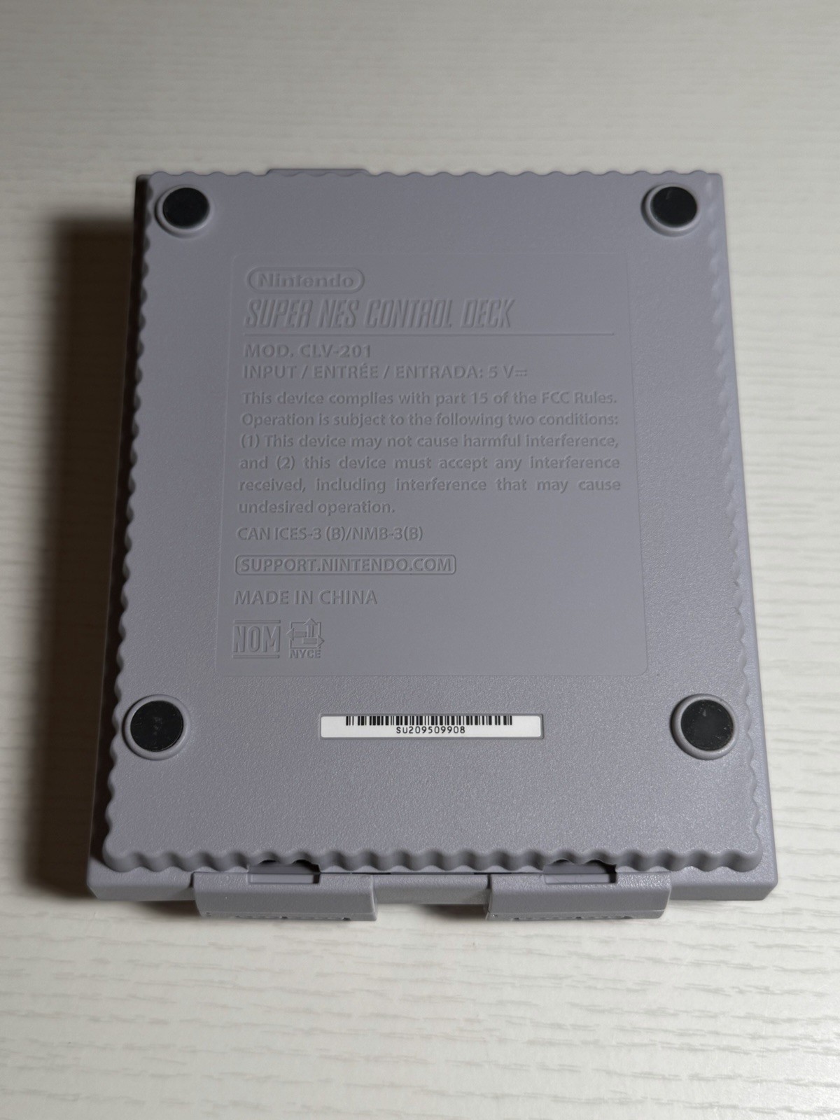 Nintendo SNES Classic Edition Console HDMI with One Controller (Mini) Tested.