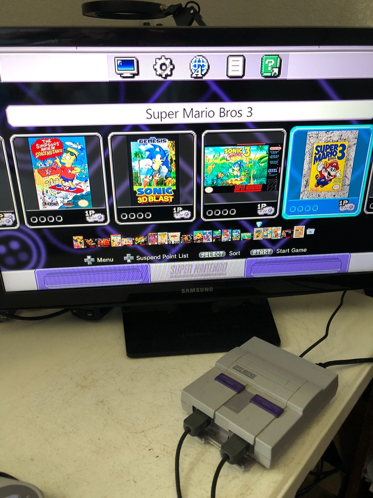 Nintendo Super NES Control Deck Mini SNES Classic Edition CLV-201, 2 Controllers
