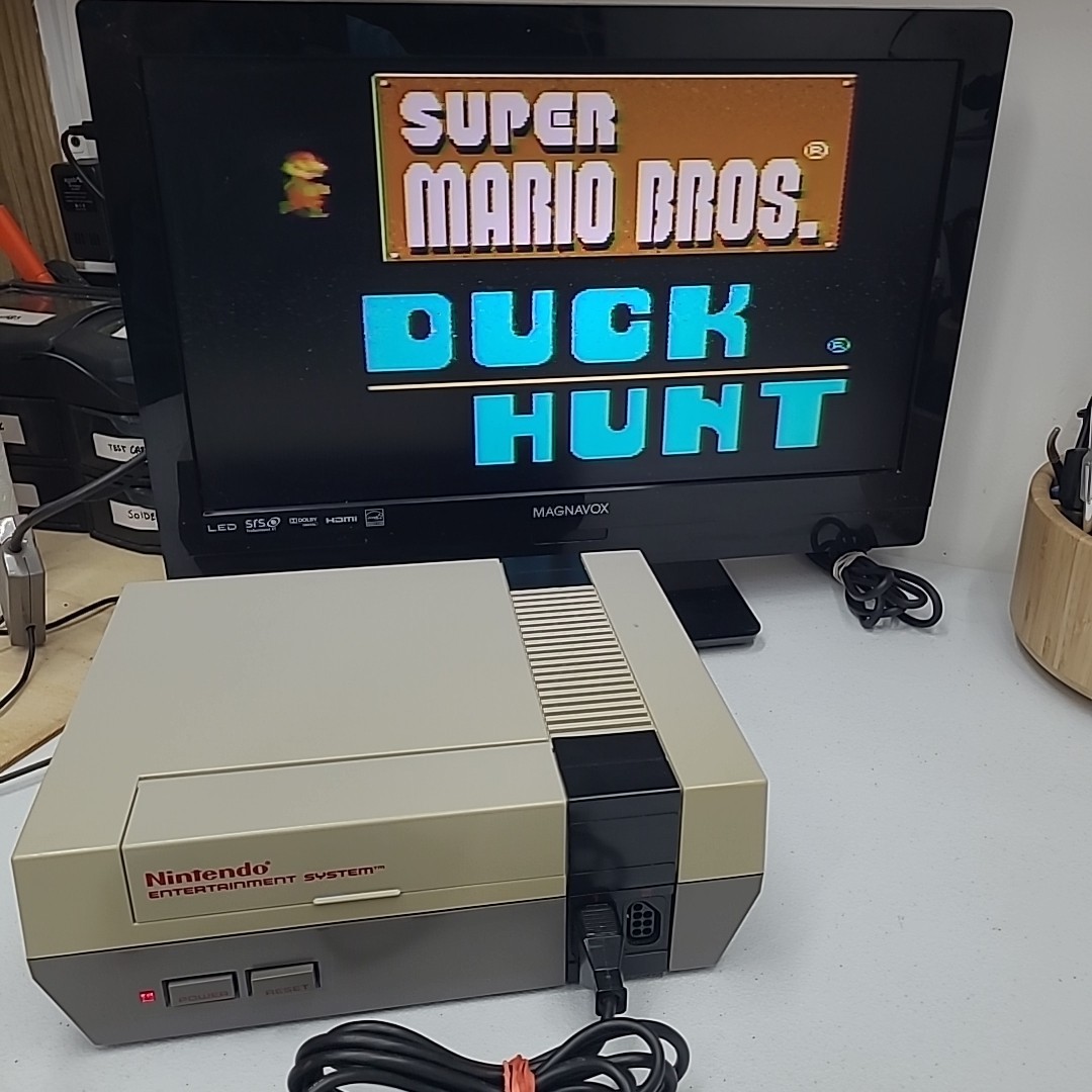 Nintendo NES Action Set Home Console With Box & Styrofoam No Paperwork Tested
