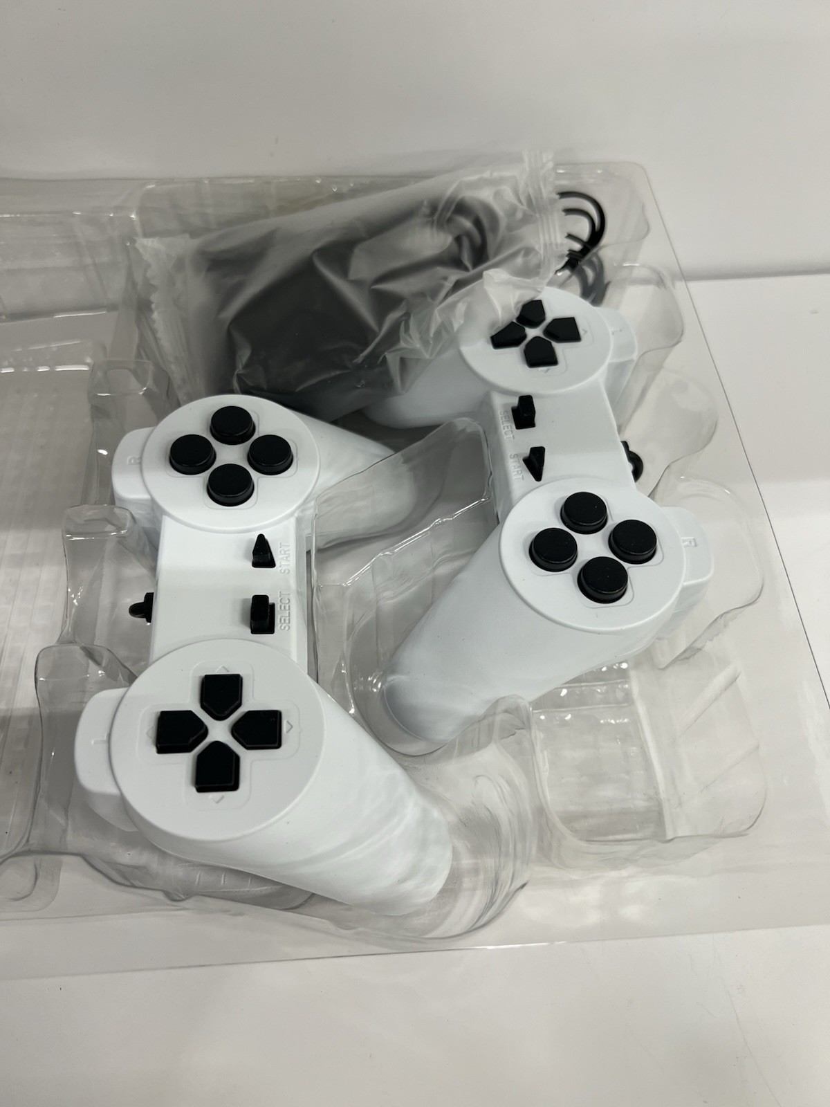 GS5 Gamestation 5 Console – 200 Classic Retro Games (USB Wired)