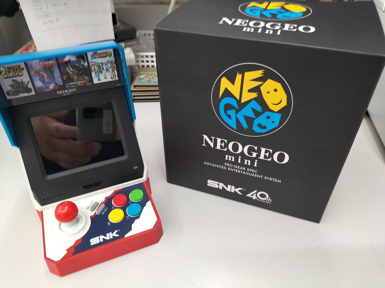 SNK FM1J2X1800 NEOGEOMINI
