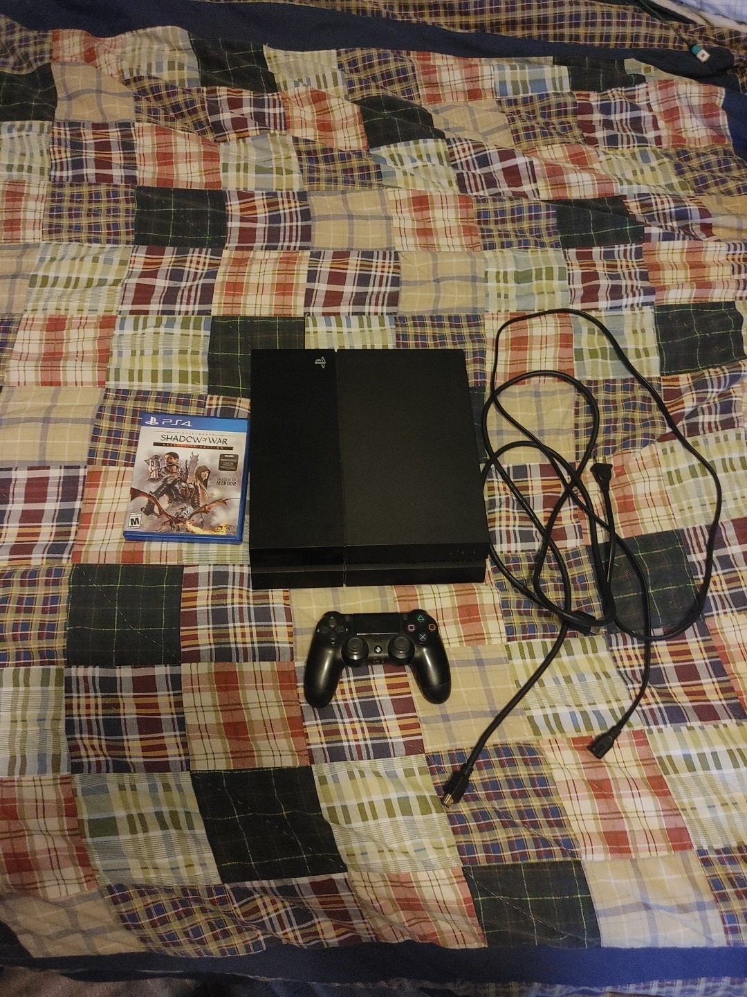 Sony PlayStation 4 (500 GB) Home Console – Black with ME: Shadow of War(No DLC)