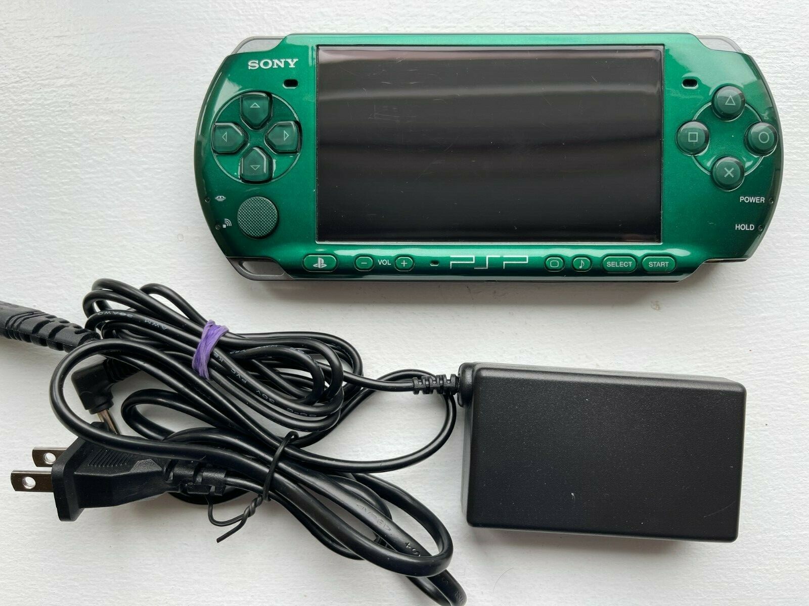 PSP 3000 Spirited Green – RARE – Good Condition – OEM Japan Import US Seller