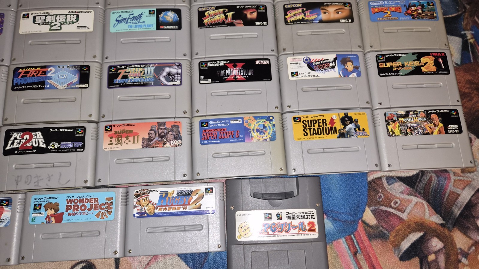 Hyperkin SupaBoy S Portable Pocket Console For SNES/ Super Famicom Gray 61 Games