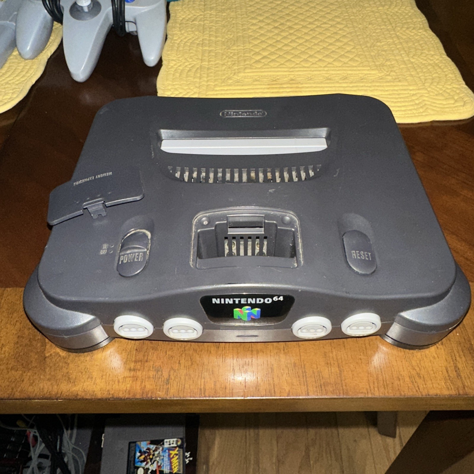 NINTENDO 64 GRAY CONSOLE NUS-001 CONSOLE ~ with all cords! No jump pak! Tested!
