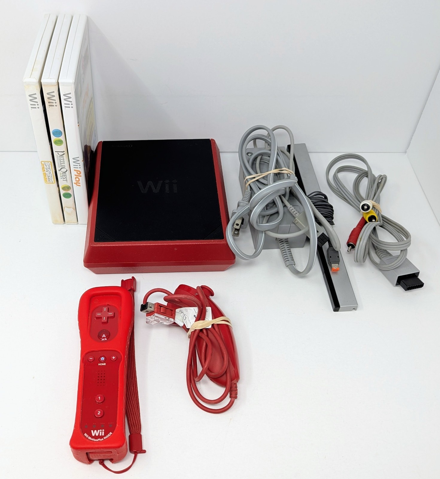 Nintendo Wii Mini Red RVL-201 Console Bundle w/ 3 Games – Wii Play & More!